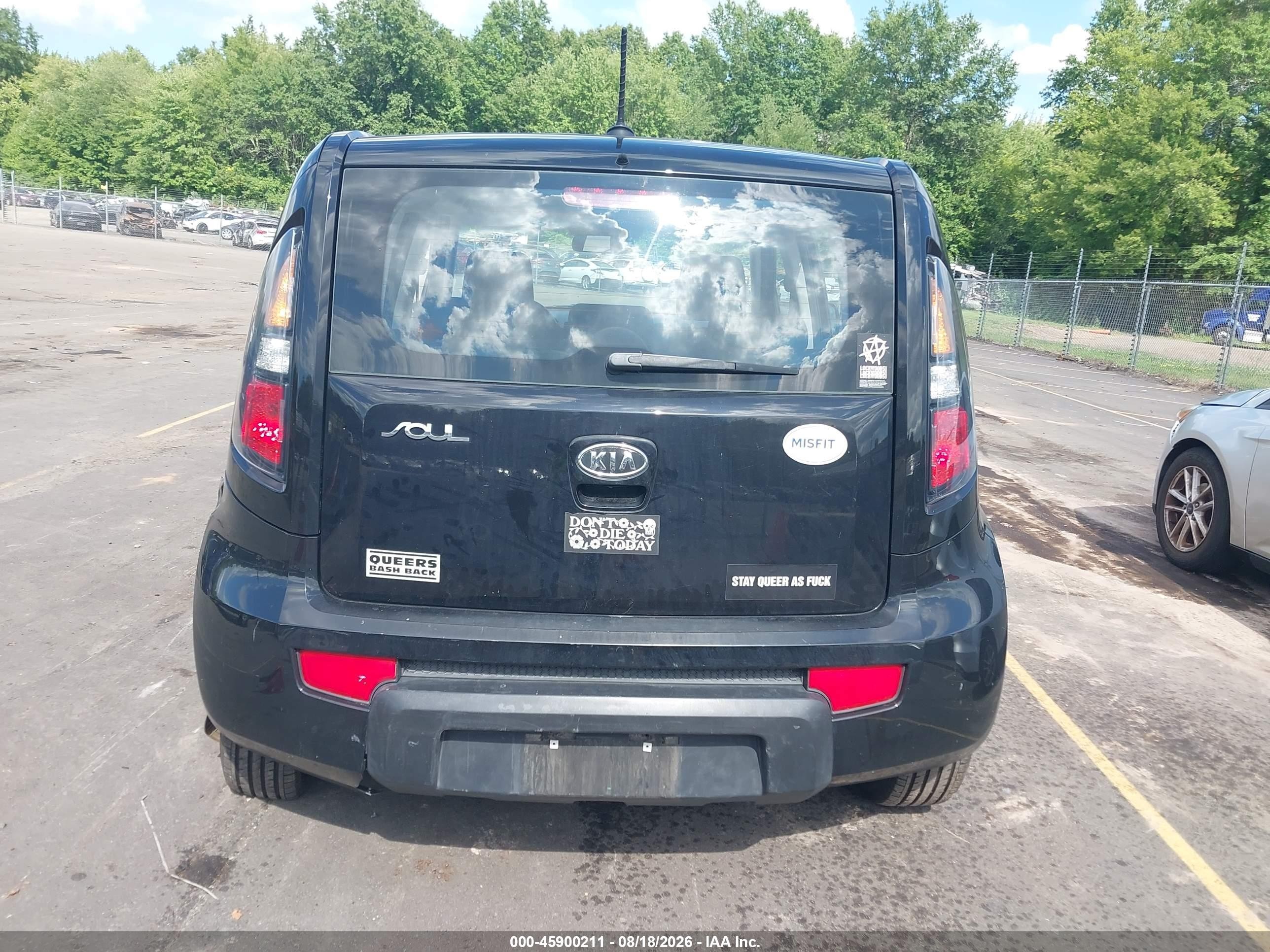 2010 Kia Soul   Черный vin: KNDJT2A15A7167459