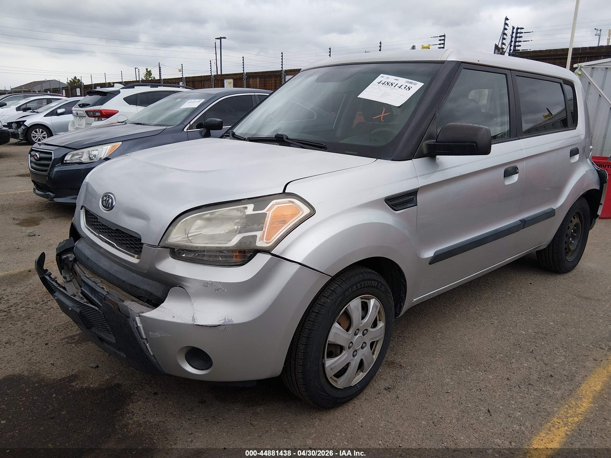2010 Kia Soul   Silver vin: KNDJT2A18A7122600