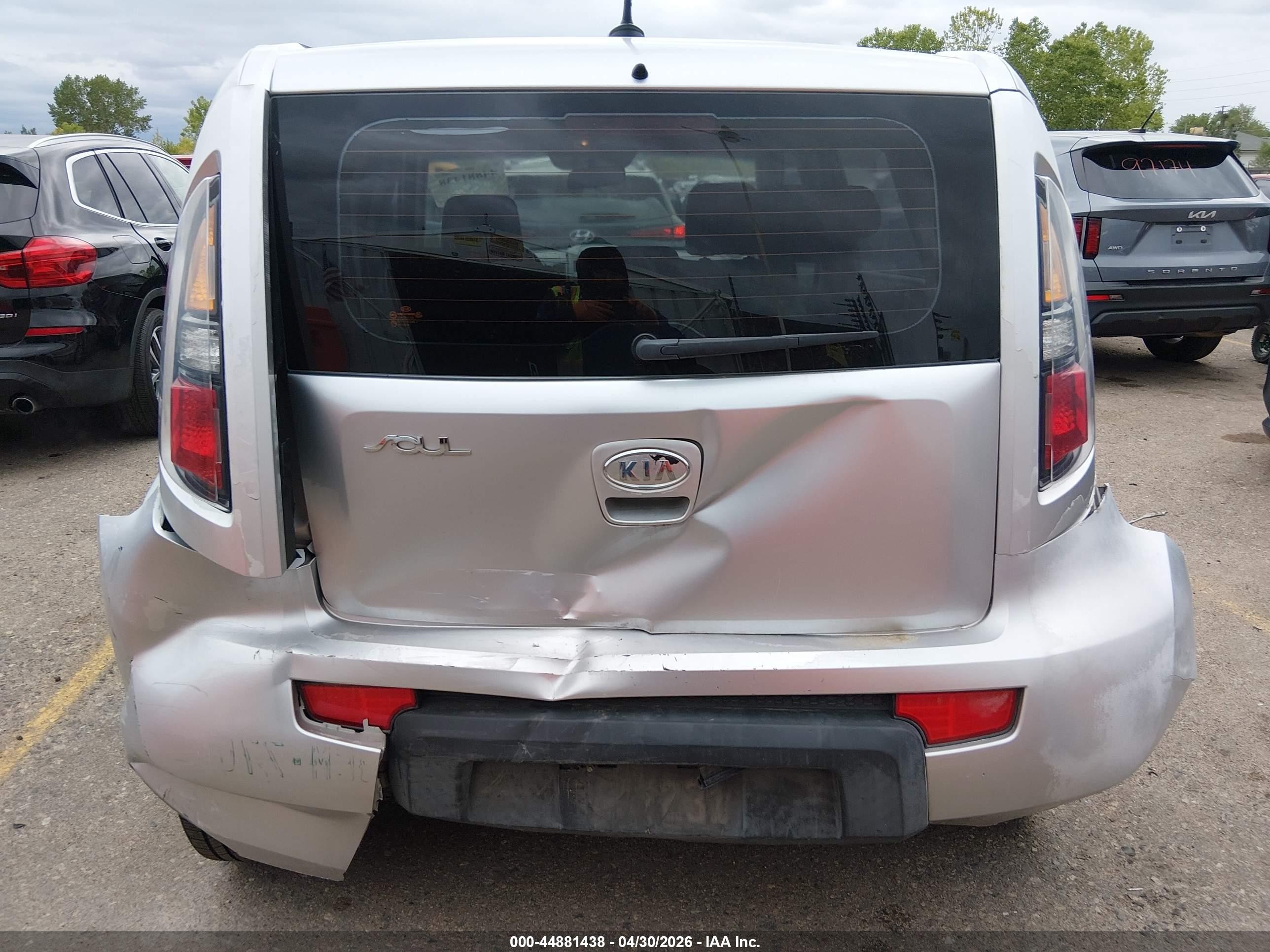 2010 Kia Soul   Silver vin: KNDJT2A18A7122600