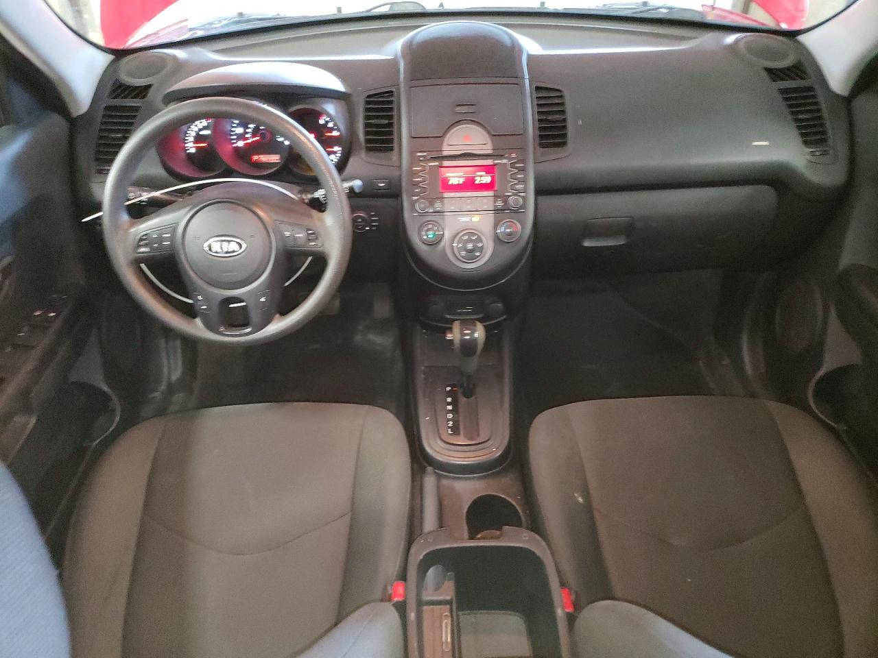2010 Kia Soul + Red vin: KNDJT2A20A7081775