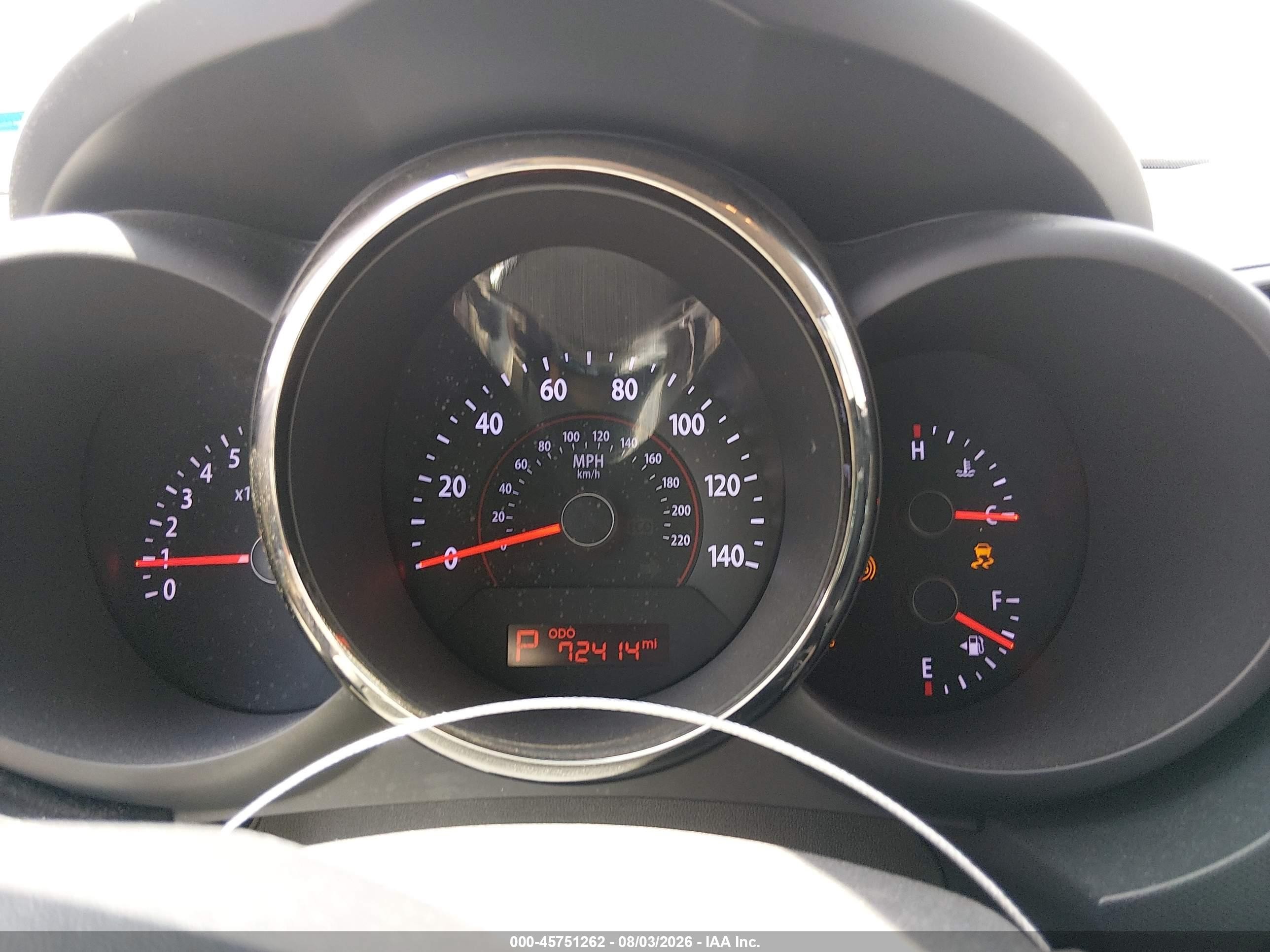 2010 Kia Soul + Black vin: KNDJT2A20A7102270