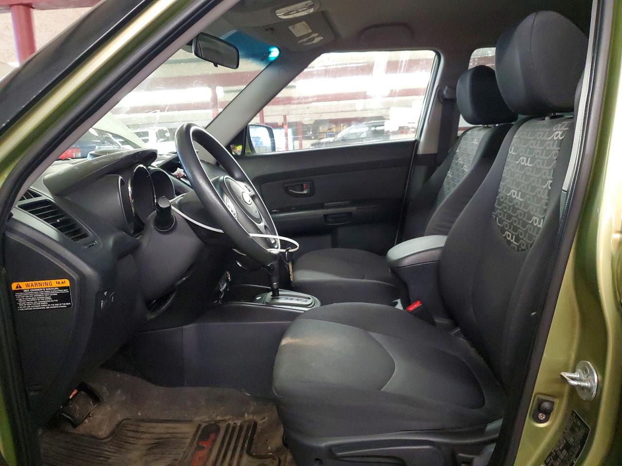 2010 Kia Soul + Green vin: KNDJT2A20A7106514