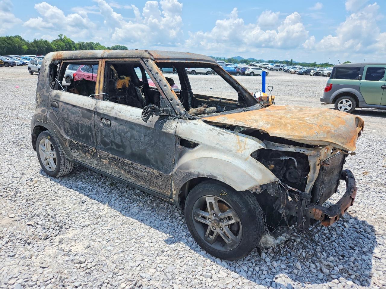 2010 Kia Soul + Burn vin: KNDJT2A20A7181083