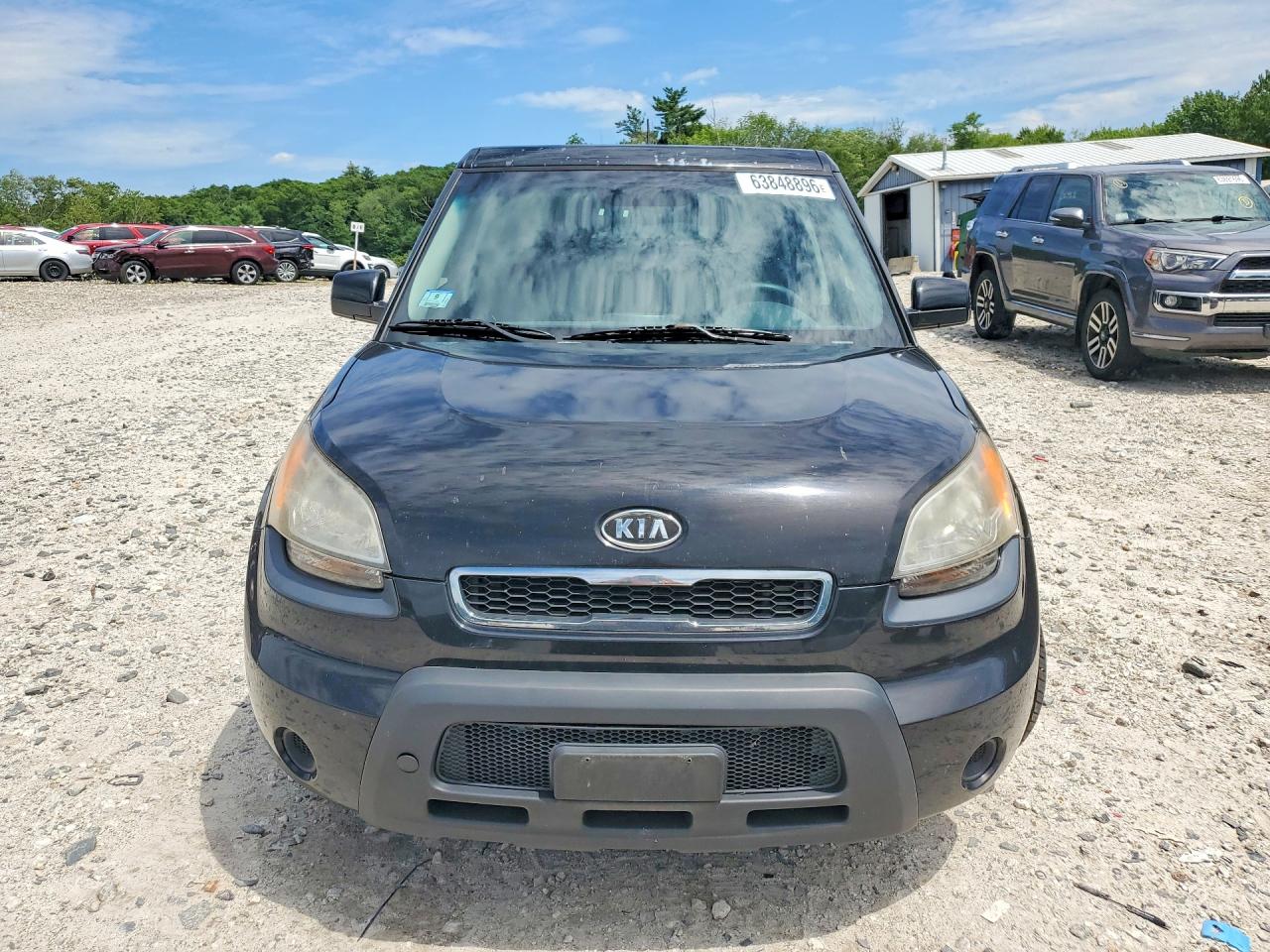 2010 Kia Soul + Black vin: KNDJT2A20A7184064