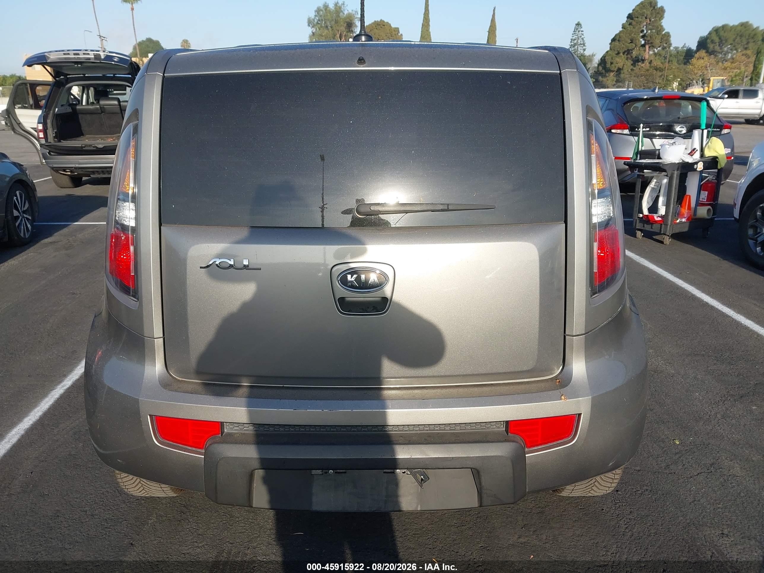 2011 Kia Soul + Серый vin: KNDJT2A20B7260013