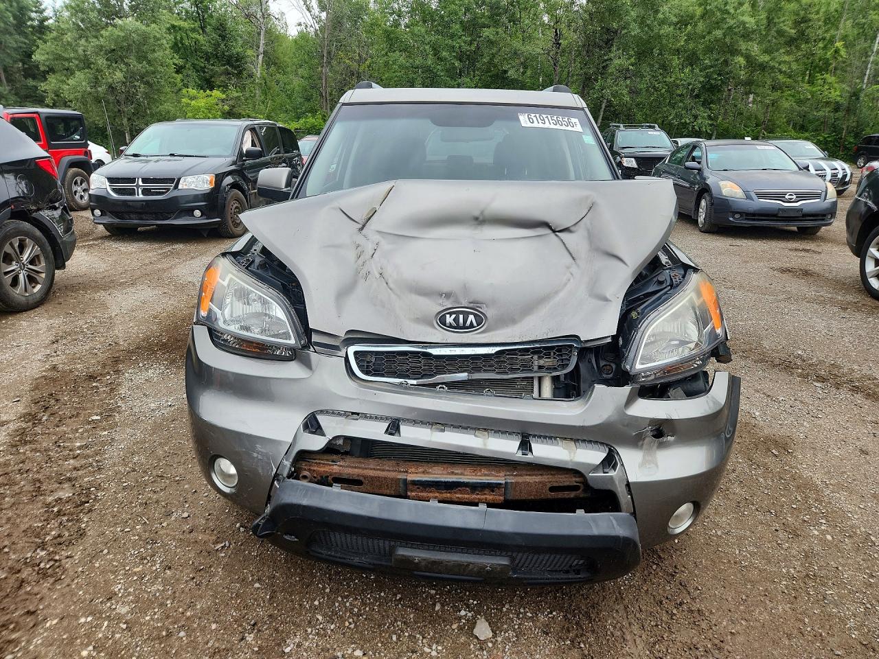 2011 Kia Soul + Gray vin: KNDJT2A20B7278690