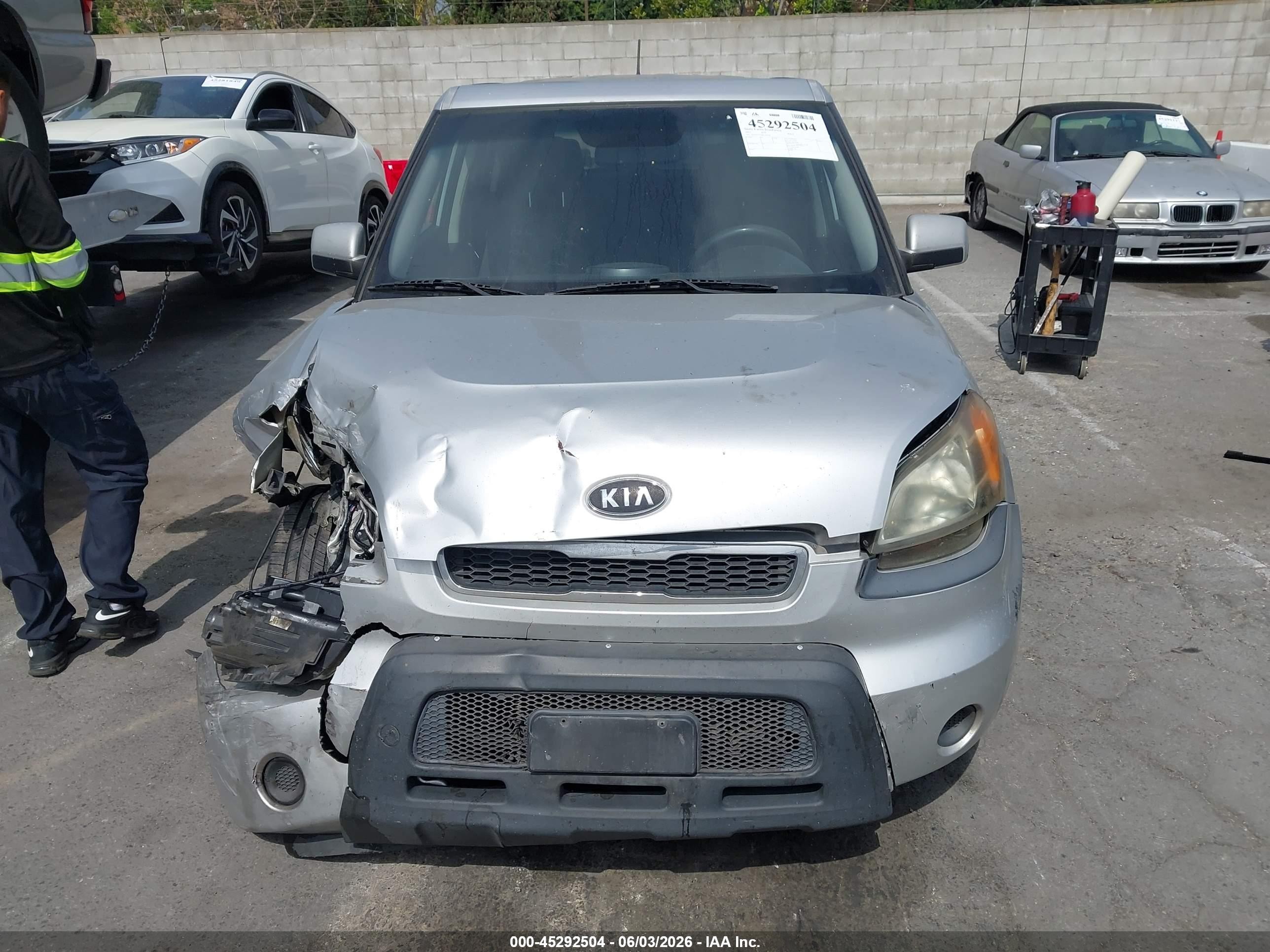 2011 Kia Soul + Silver vin: KNDJT2A20B7306326