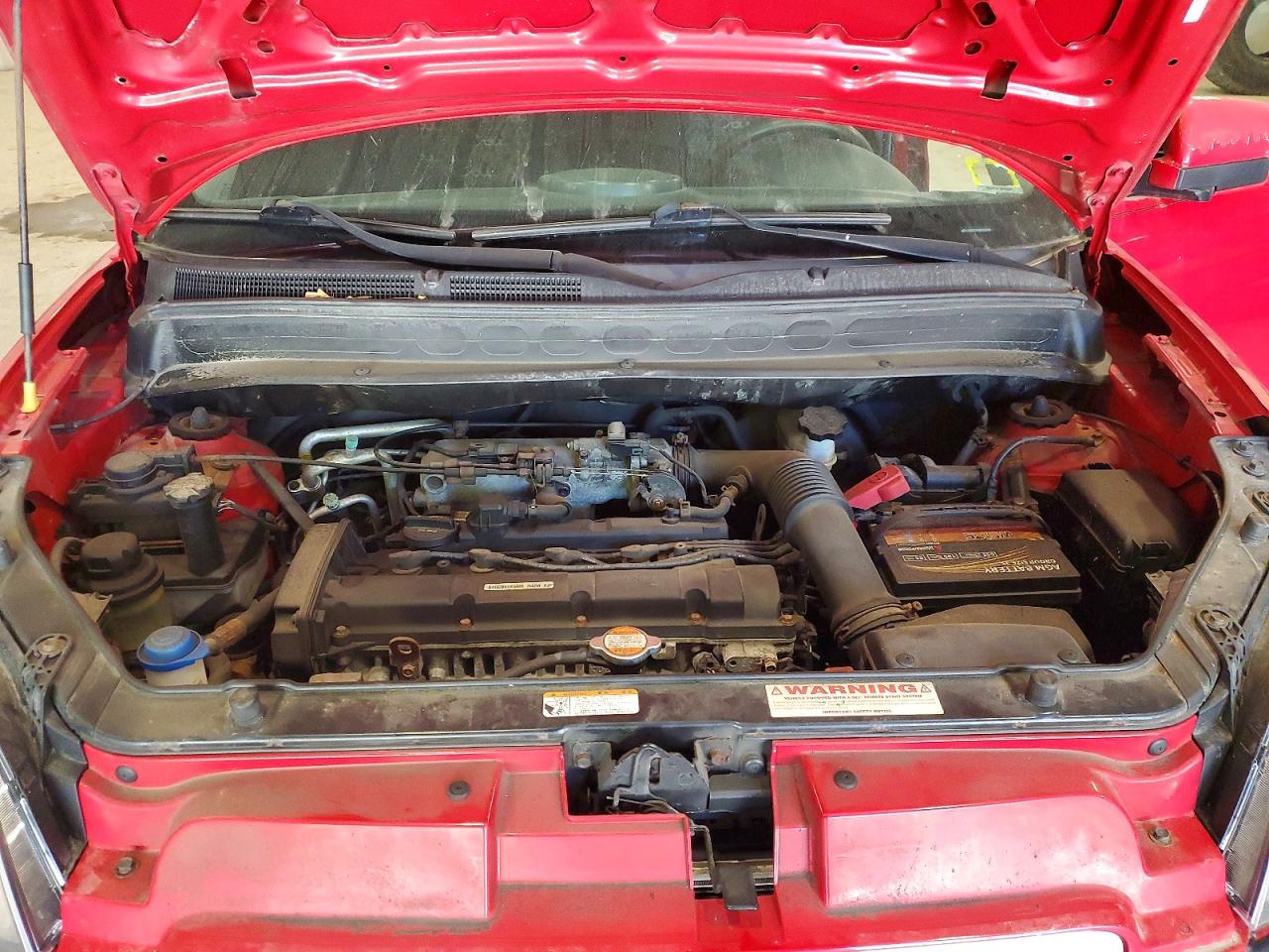 2011 Kia Soul + Red vin: KNDJT2A20B7324535