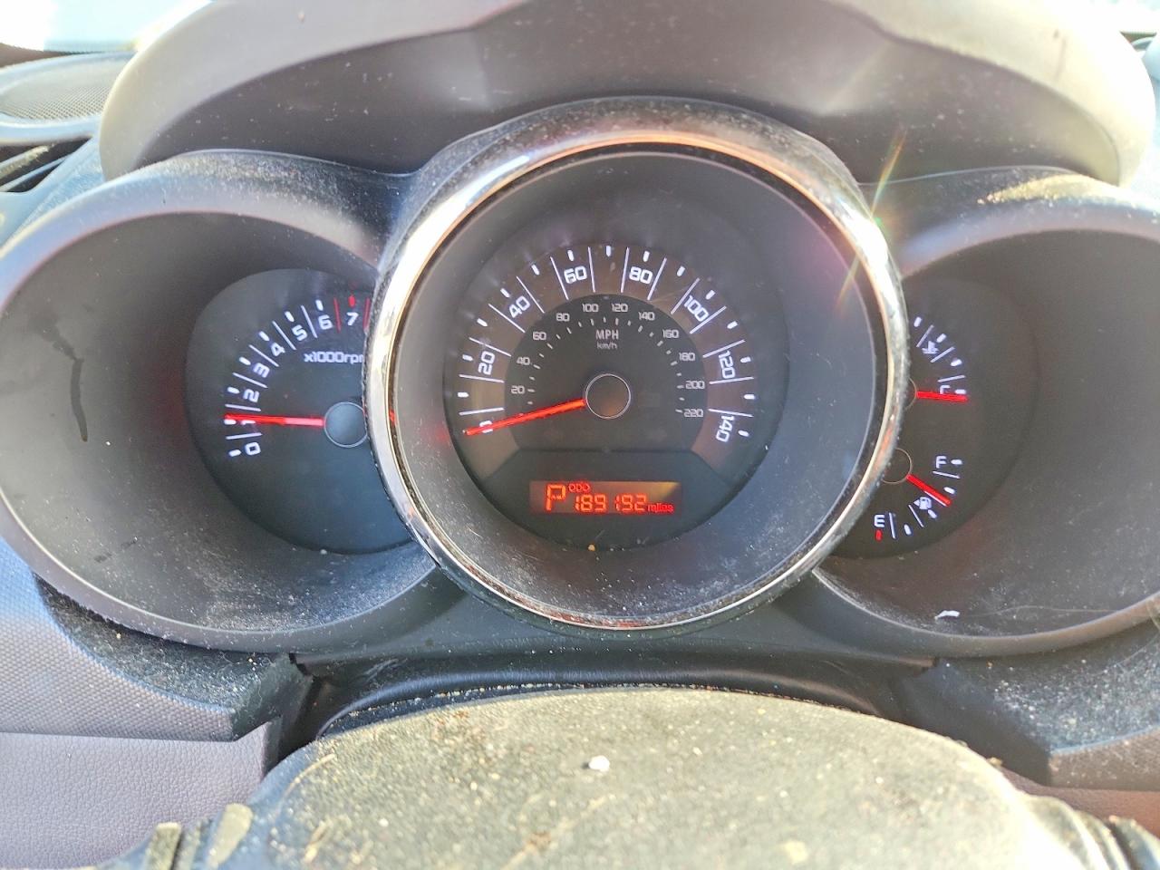 2011 Kia Soul + Green vin: KNDJT2A20B7339164