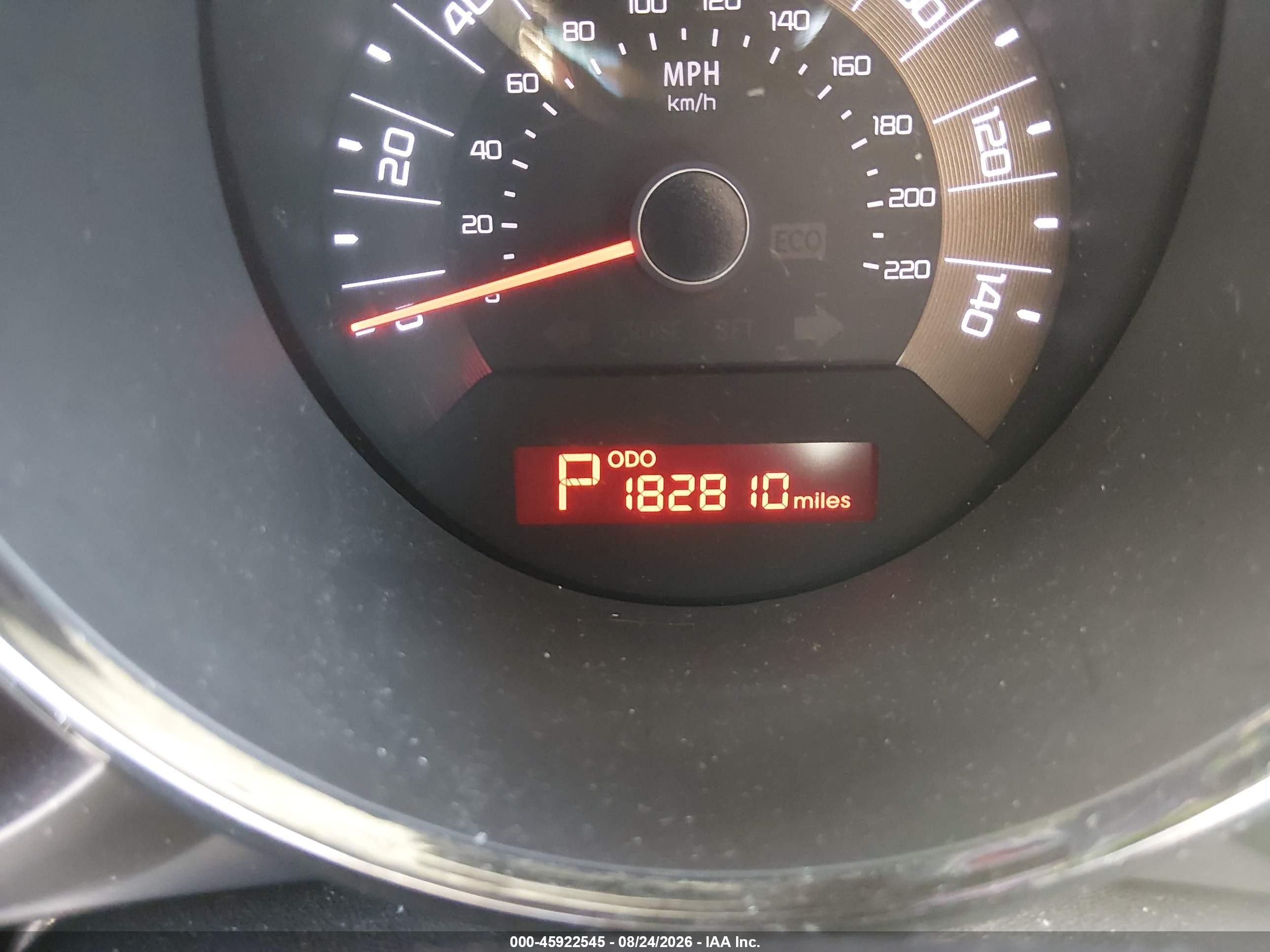 2011 Kia Soul + White vin: KNDJT2A20B7708671