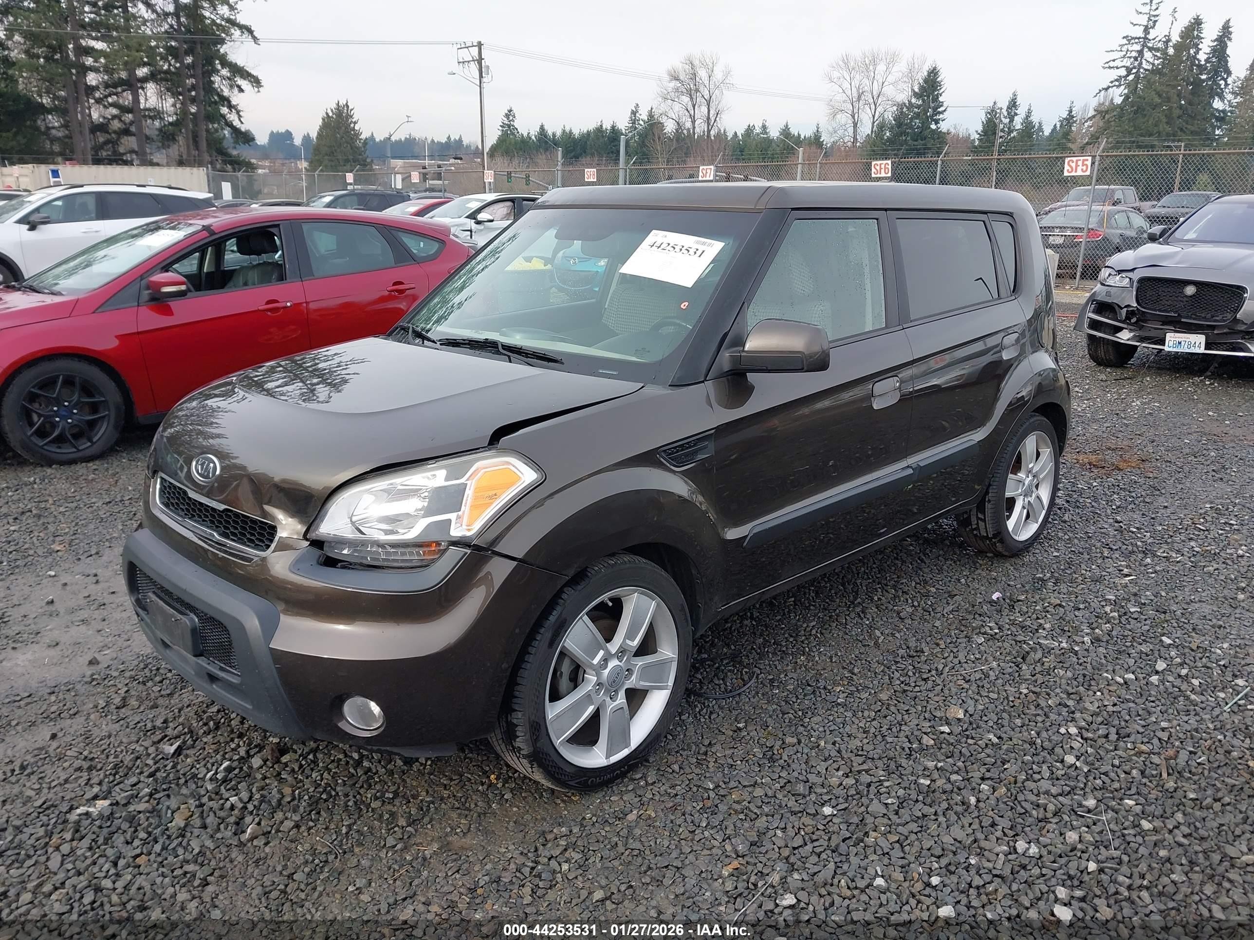 2010 Kia Soul ! Brown vin: KNDJT2A21A7124424