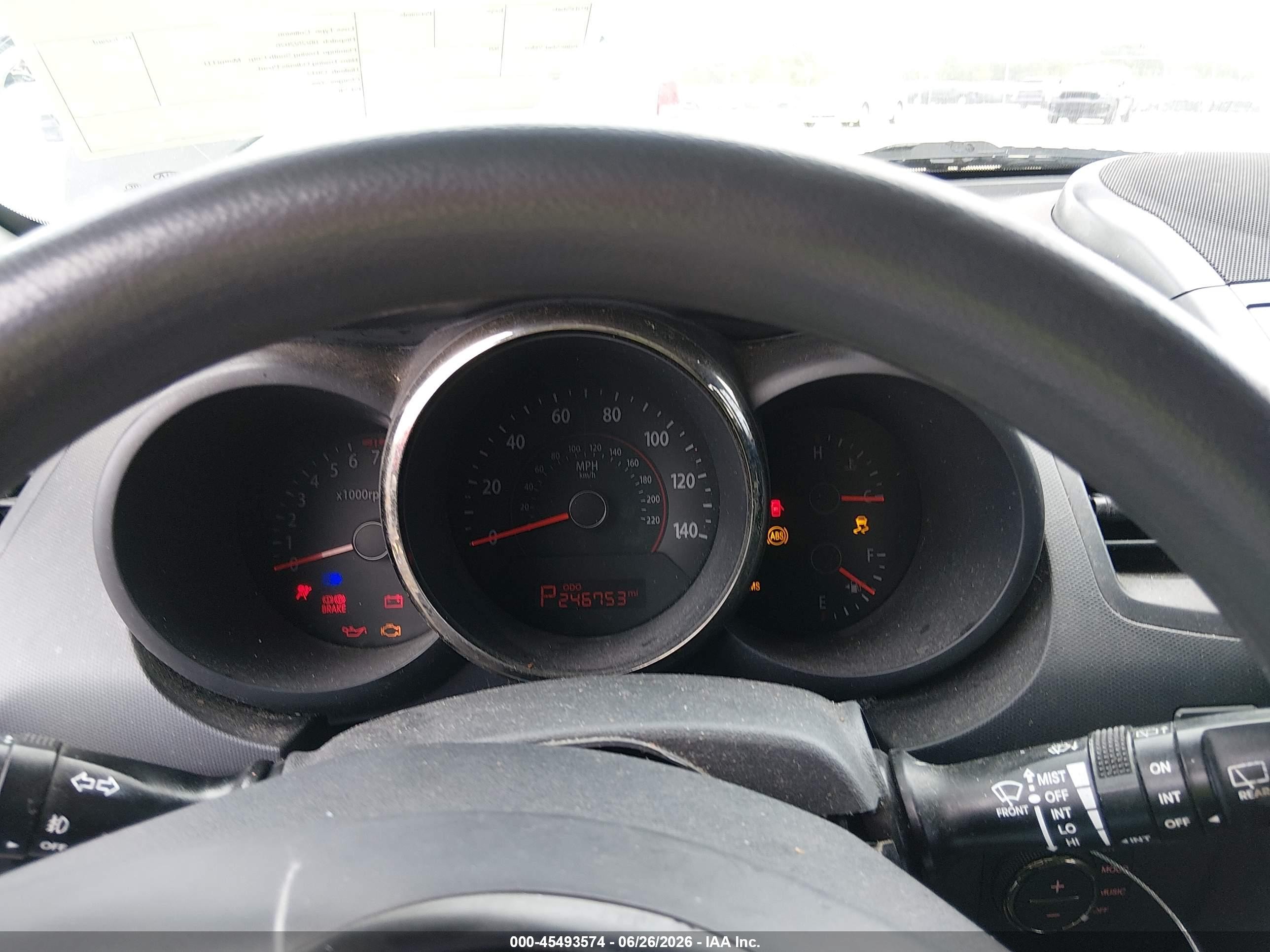 2010 Kia Soul + Black vin: KNDJT2A21A7126982