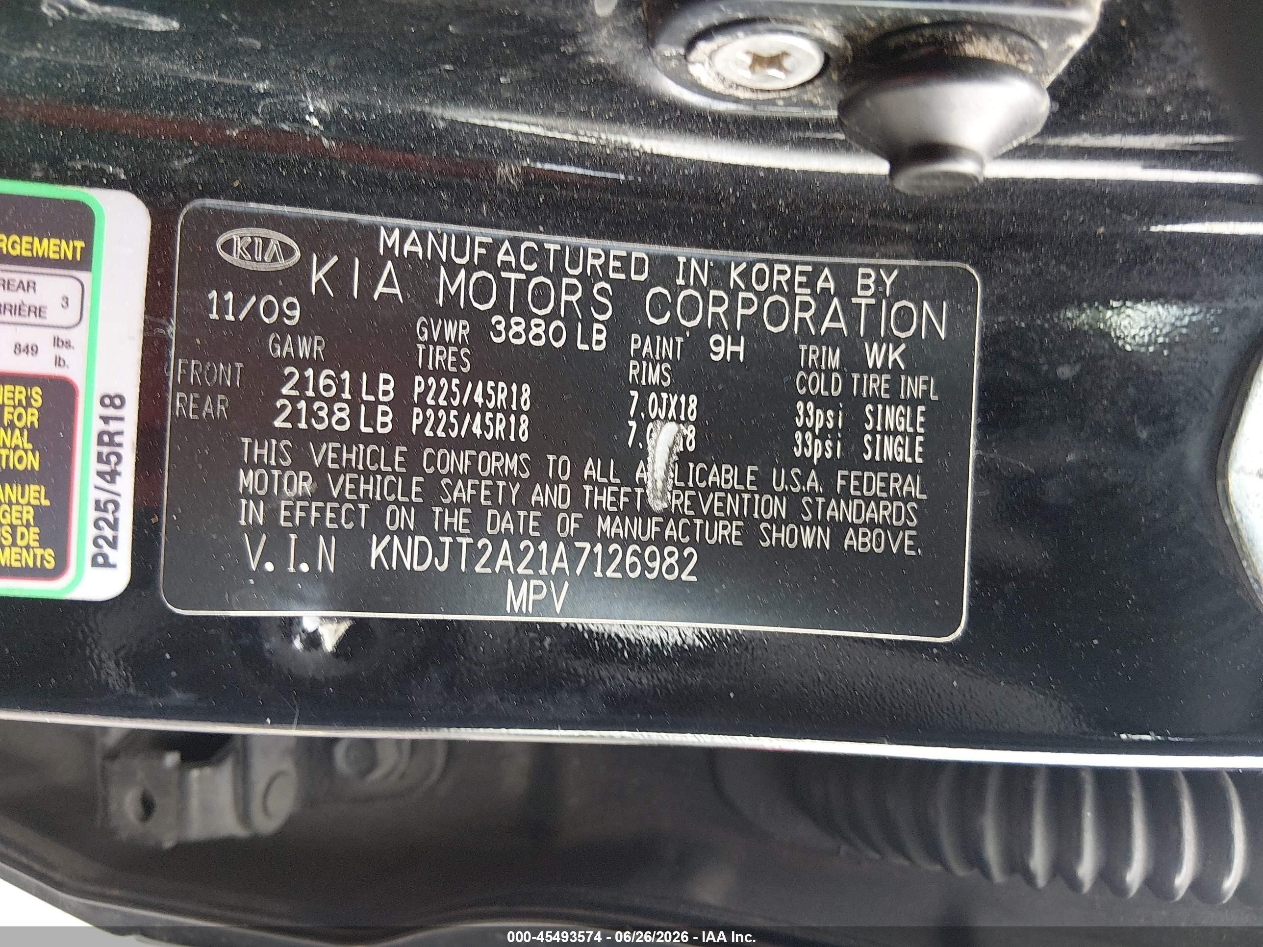 2010 Kia Soul + Black vin: KNDJT2A21A7126982