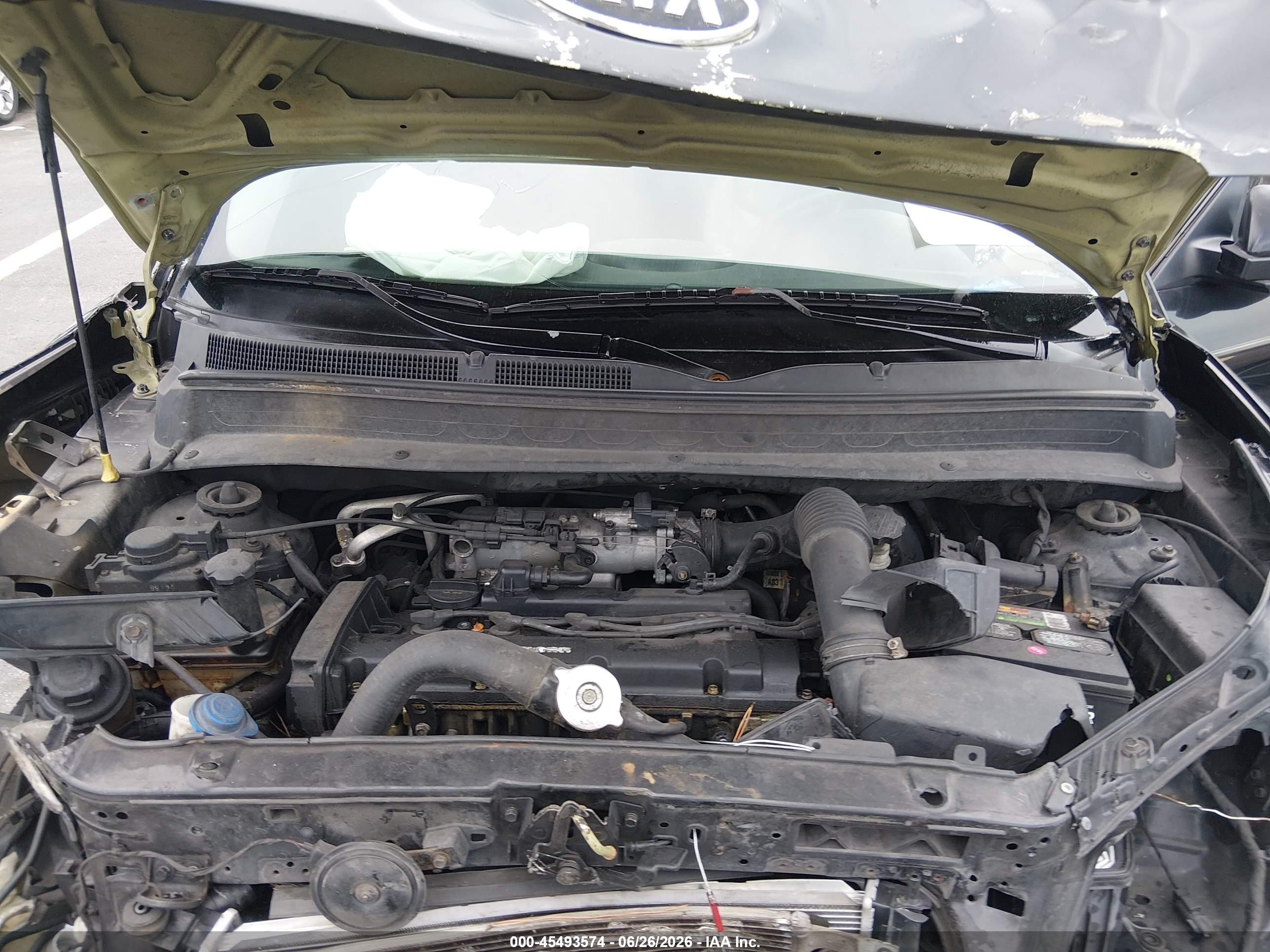 2010 Kia Soul + Black vin: KNDJT2A21A7126982