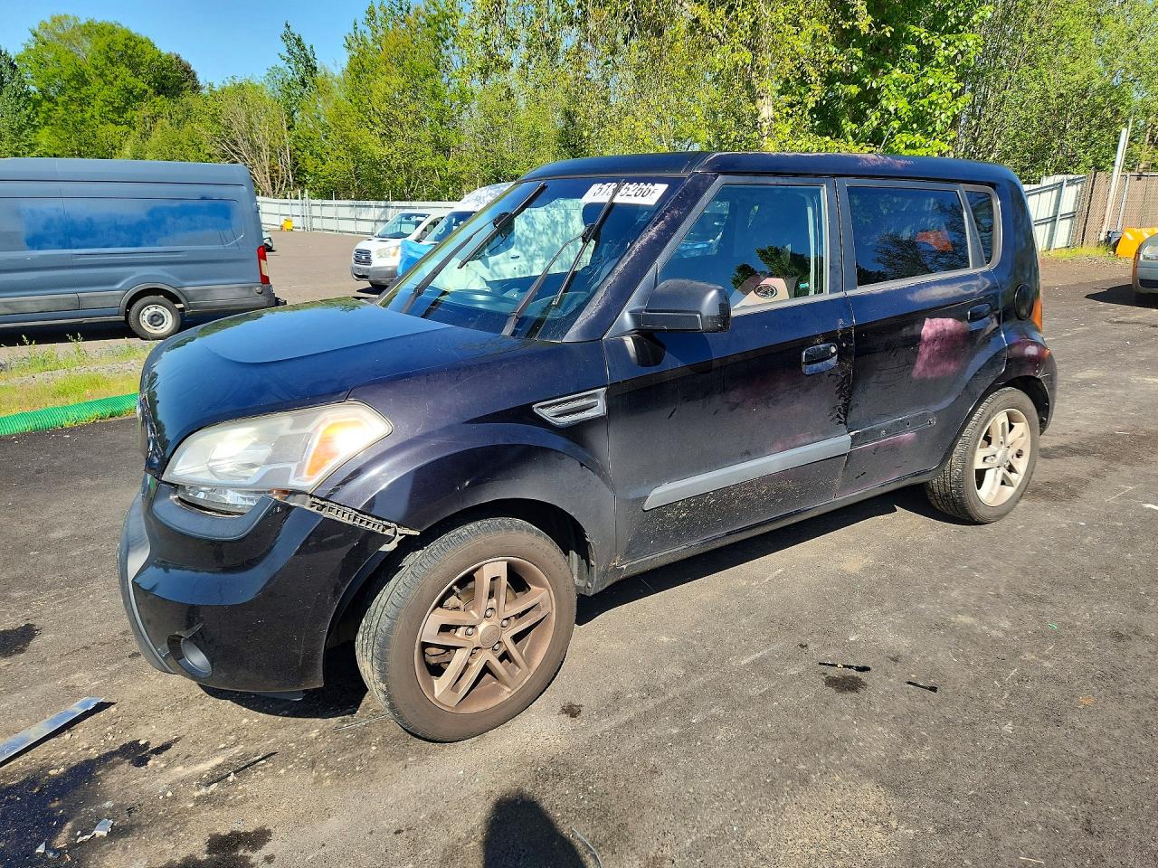 2010 Kia Soul + Black vin: KNDJT2A21A7191234