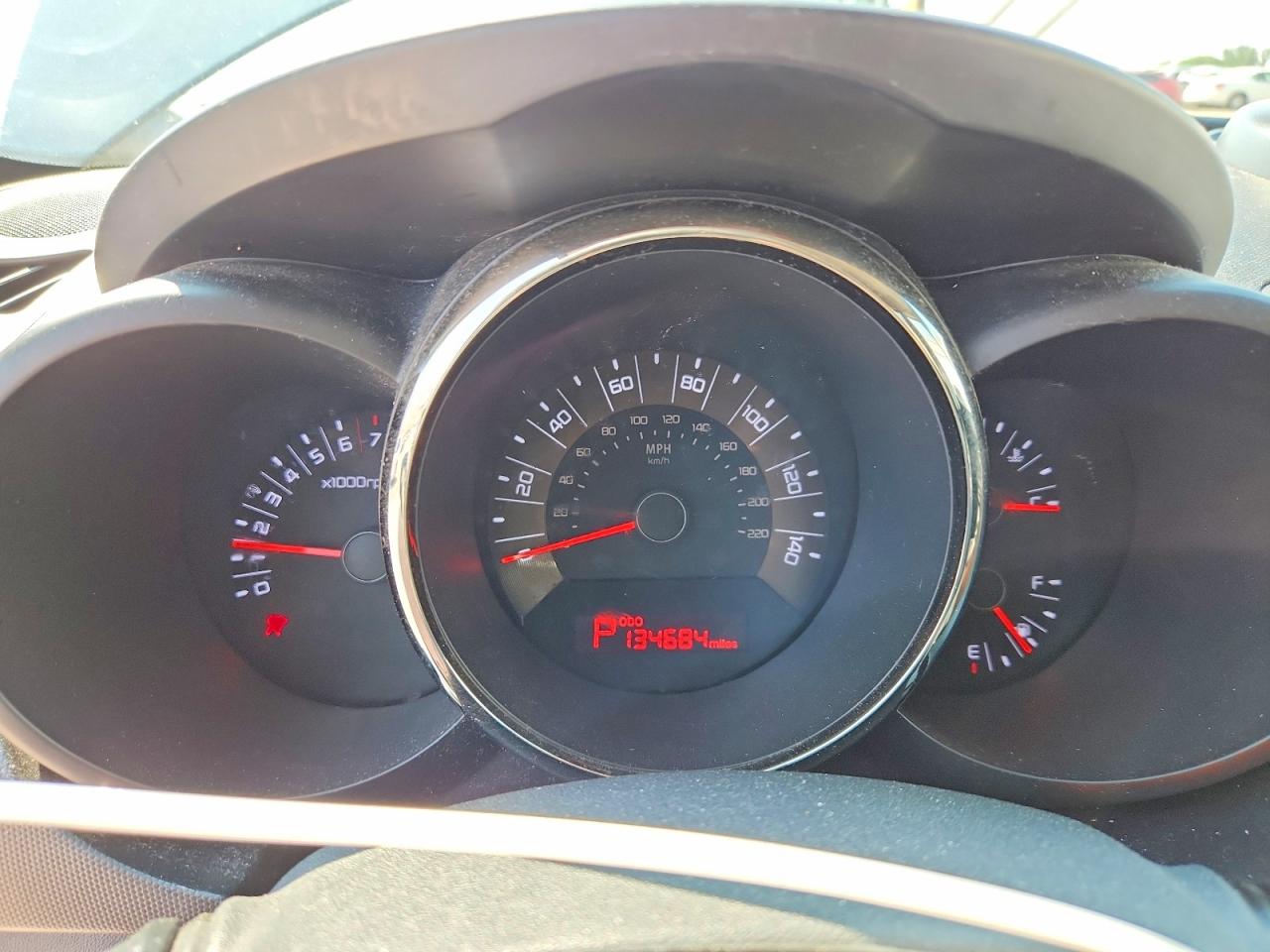 2011 Kia Soul + Синий vin: KNDJT2A21B7197732