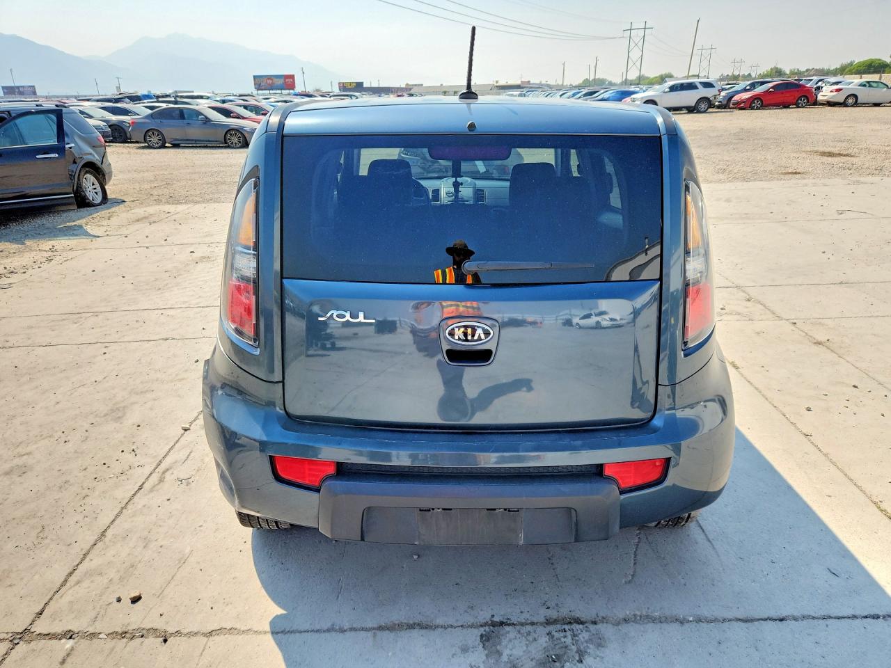 2011 Kia Soul + Синий vin: KNDJT2A21B7197732