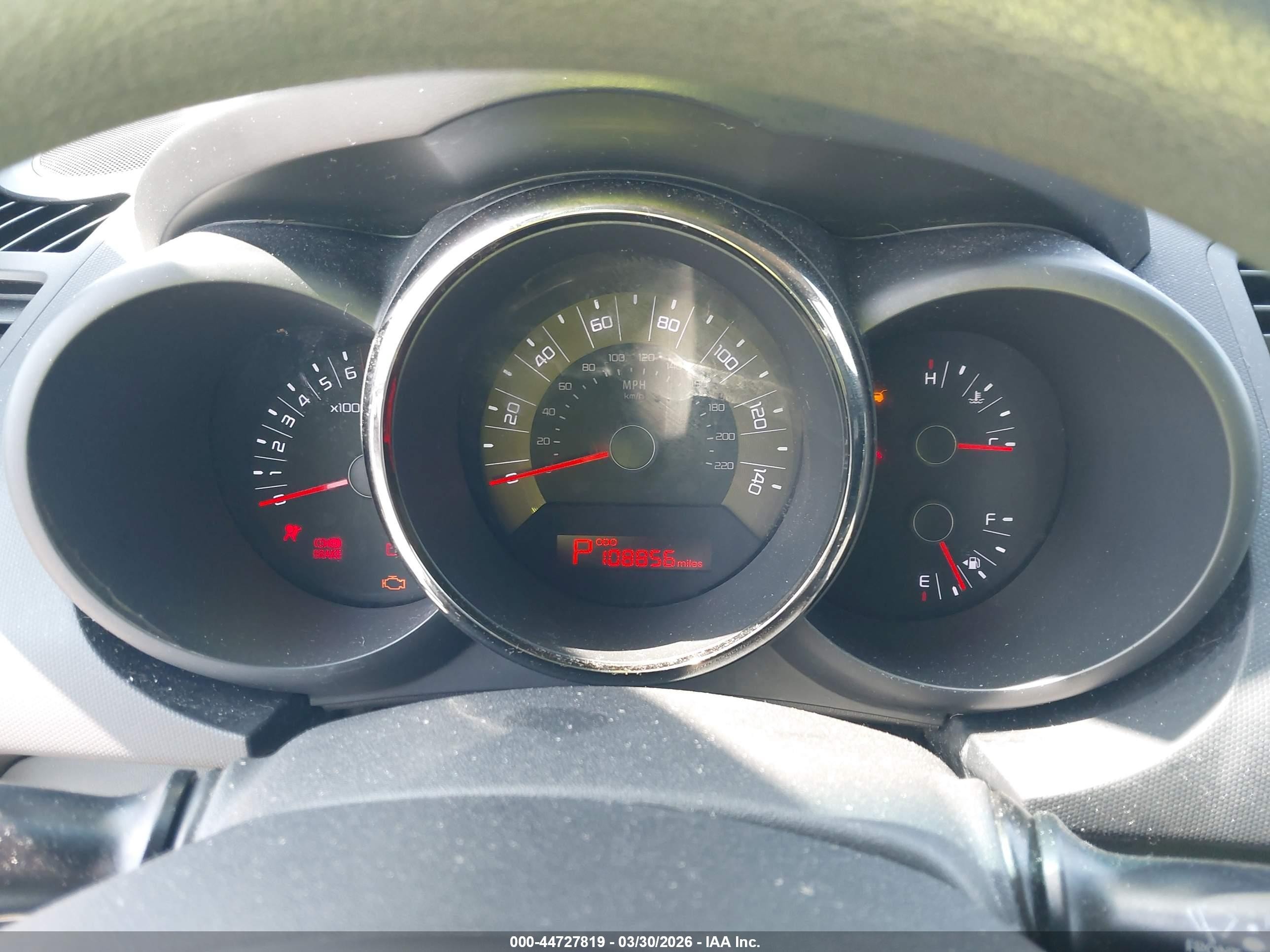 2011 Kia Soul + Синий vin: KNDJT2A21B7201570
