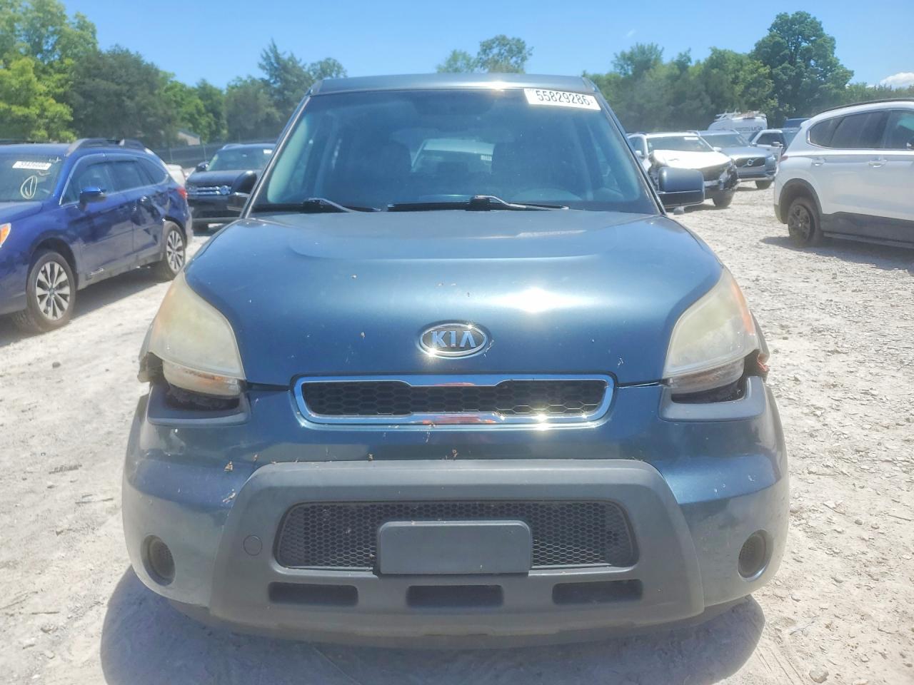 2011 Kia Soul + Green vin: KNDJT2A21B7218059