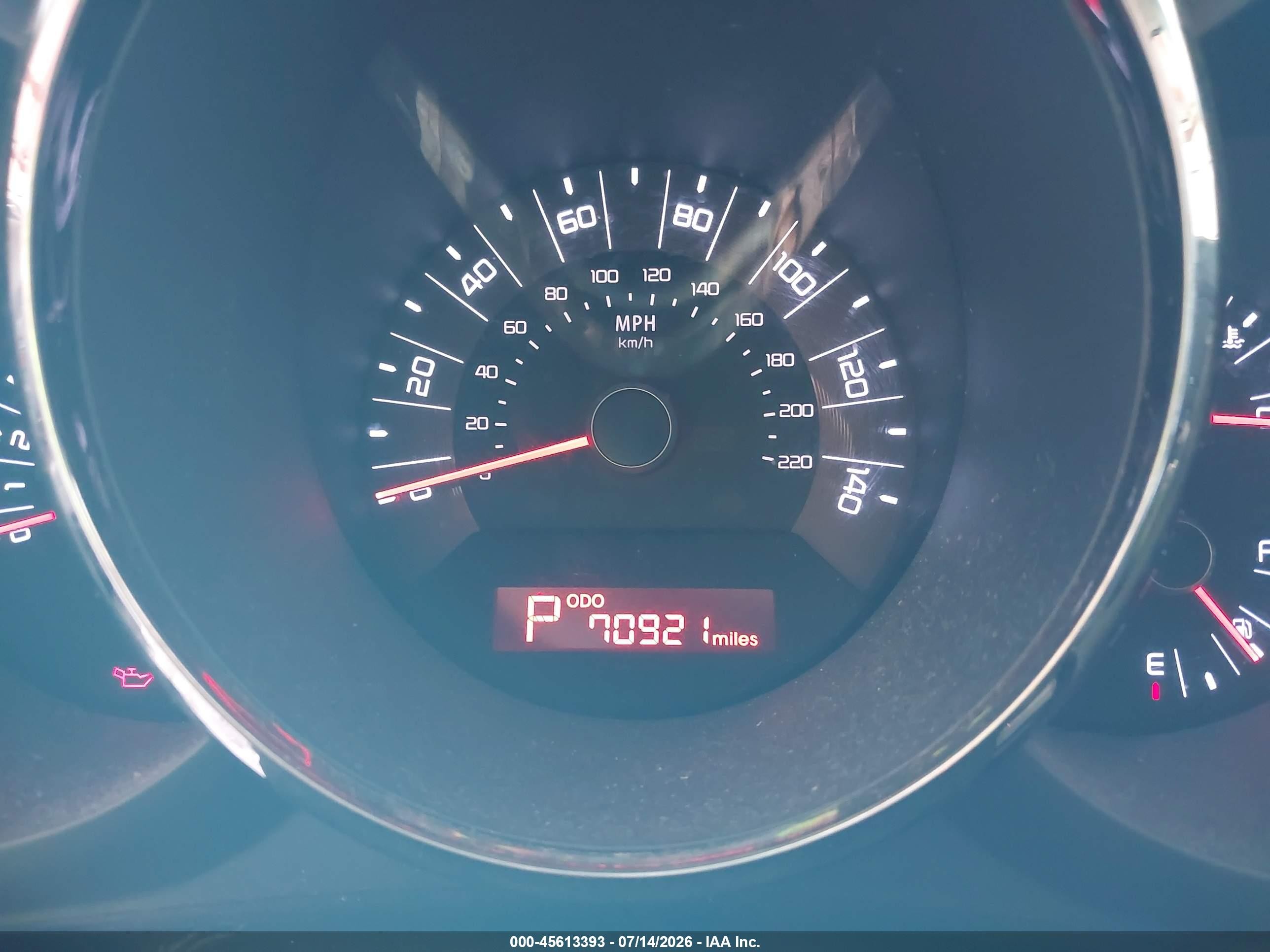 2011 Kia Soul + Gray vin: KNDJT2A21B7236299