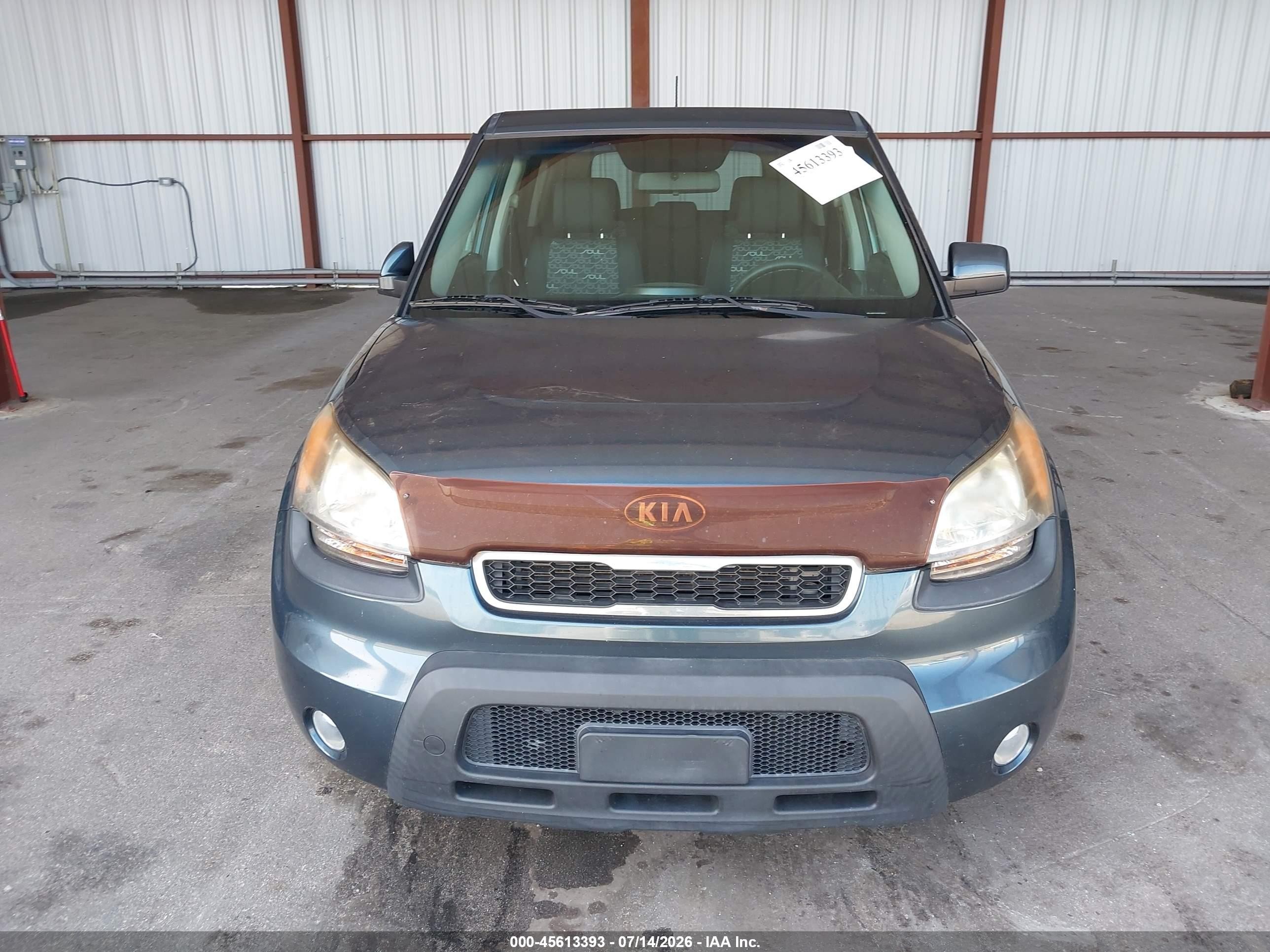 2011 Kia Soul + Gray vin: KNDJT2A21B7236299