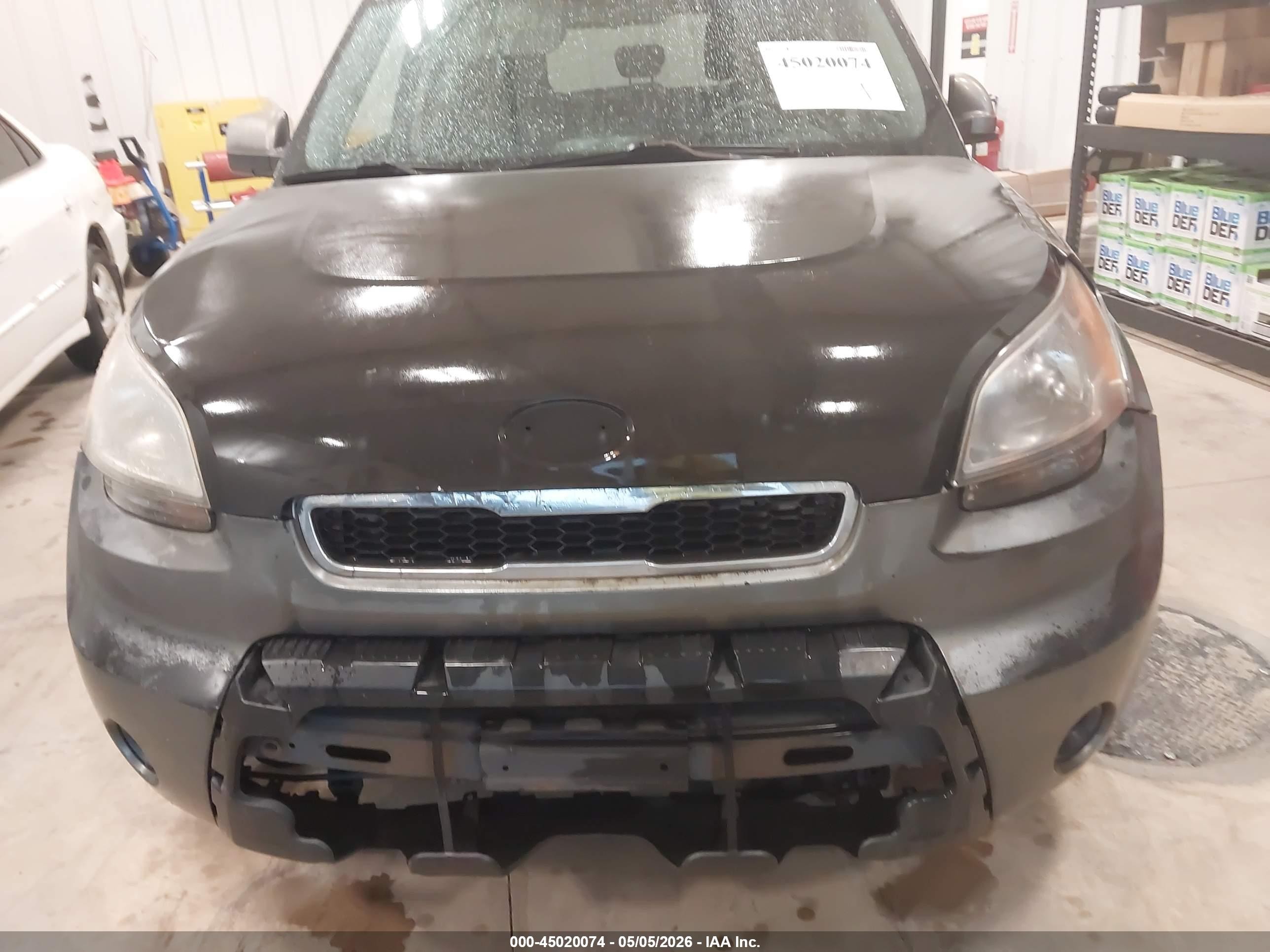 2011 Kia Soul + Серый vin: KNDJT2A21B7242801