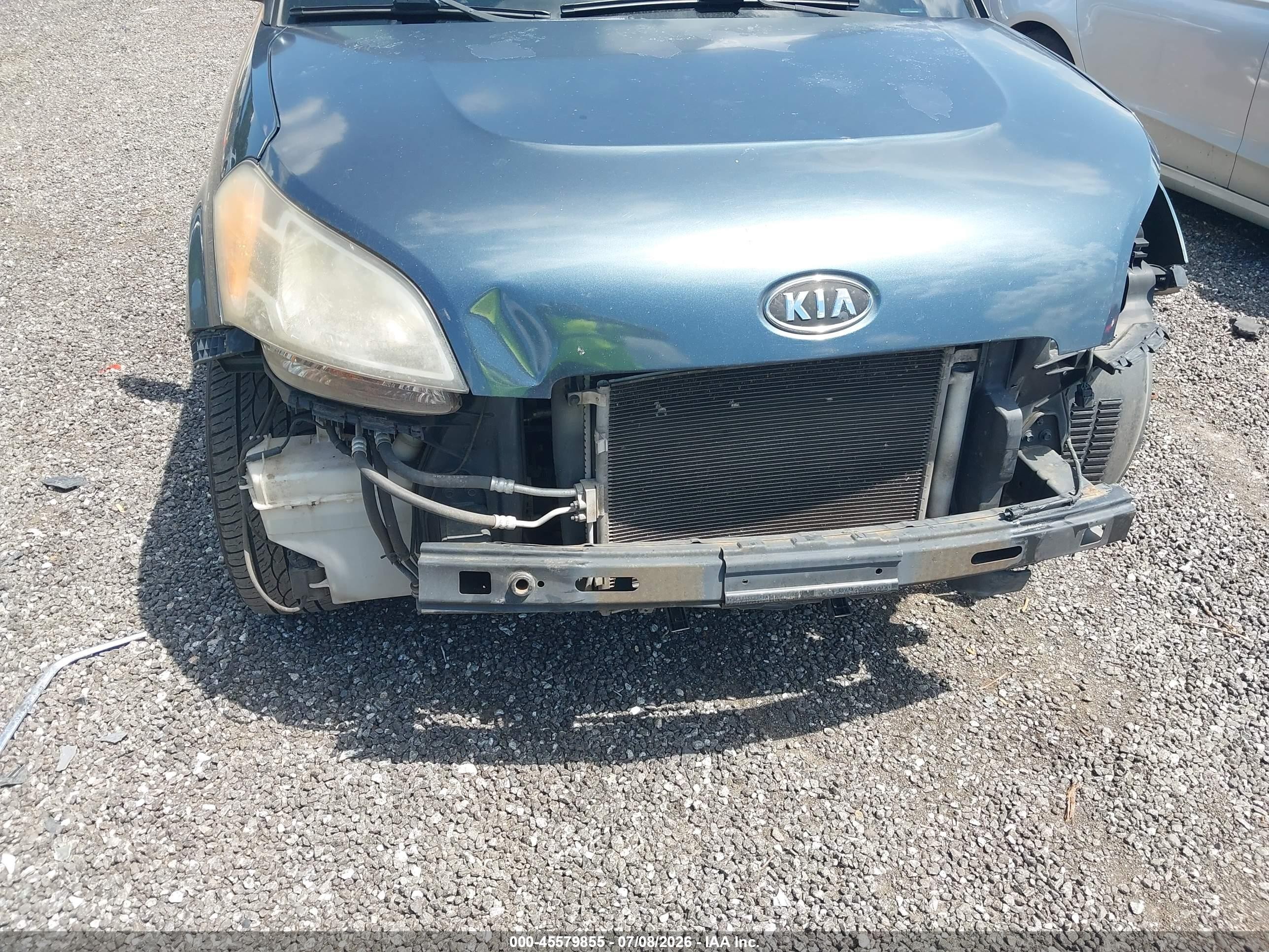 2011 Kia Soul + Gray vin: KNDJT2A21B7312782