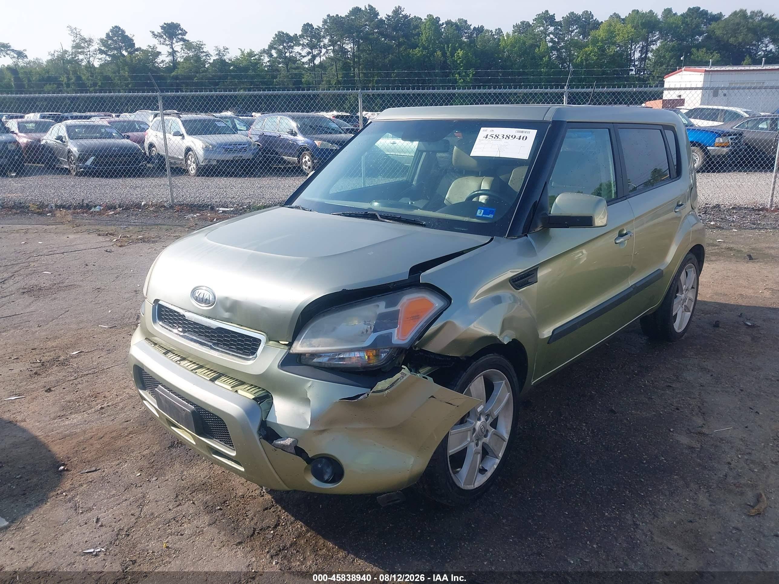 2011 Kia Soul ! Green vin: KNDJT2A21B7319442