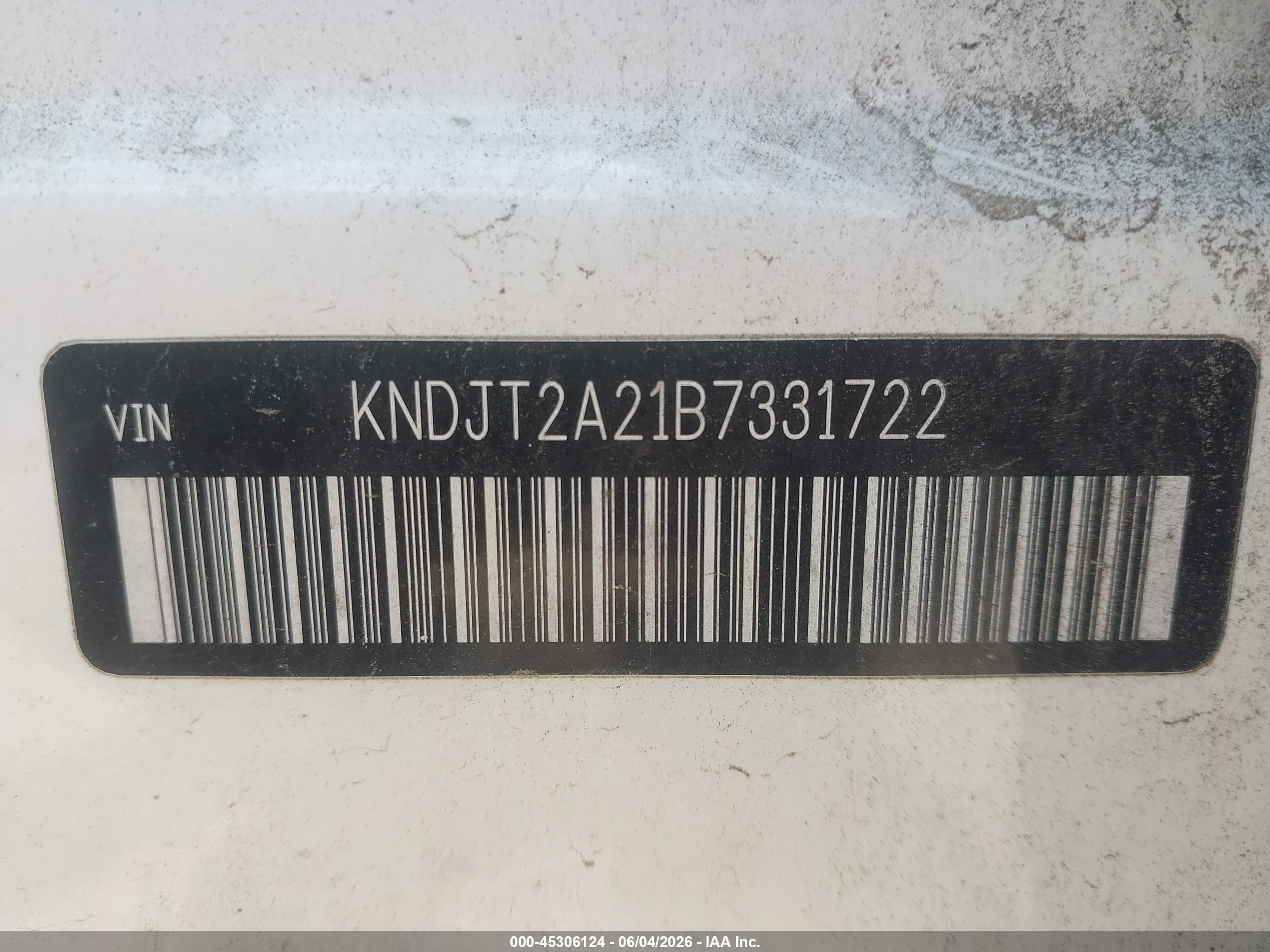 2011 Kia Soul + White vin: KNDJT2A21B7331722