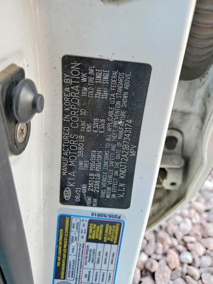 2011 Kia Soul + Белый vin: KNDJT2A21B7343174
