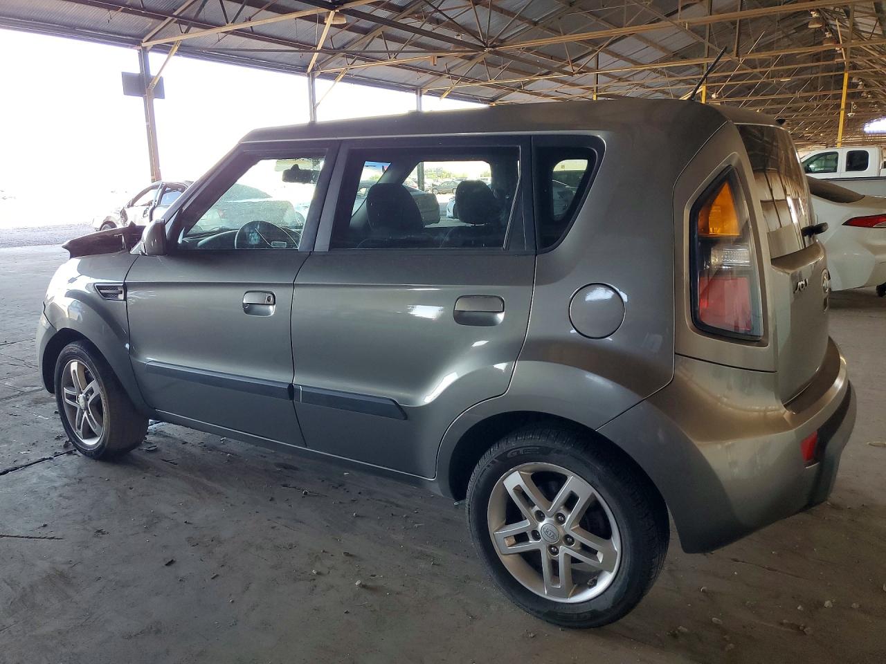 2010 Kia Soul +/!/sport Gray vin: KNDJT2A22A7077159