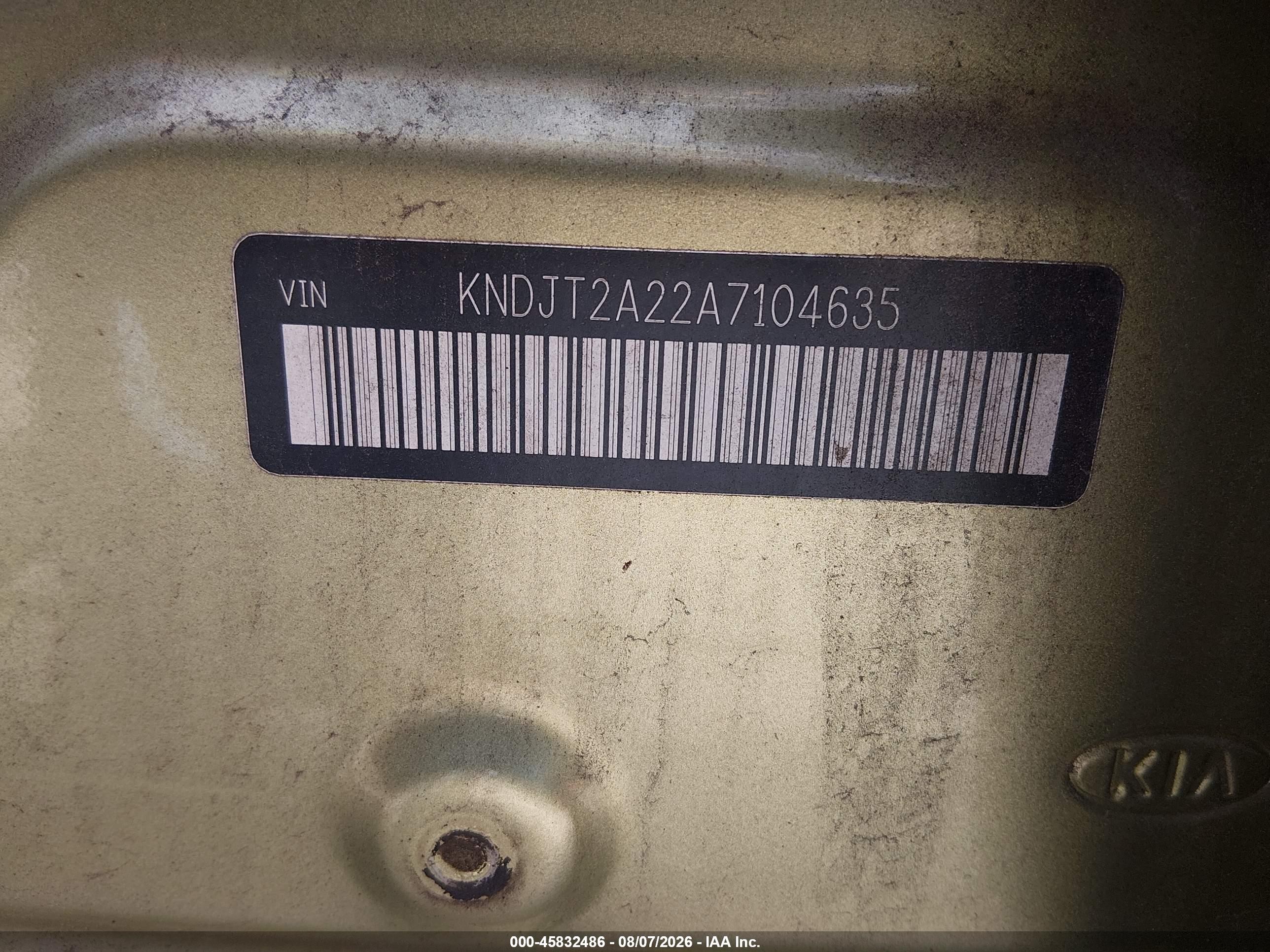 2010 Kia Soul + Green vin: KNDJT2A22A7104635