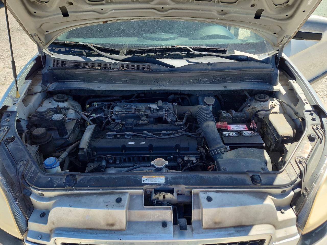 2010 Kia Soul + Silver vin: KNDJT2A22A7148991