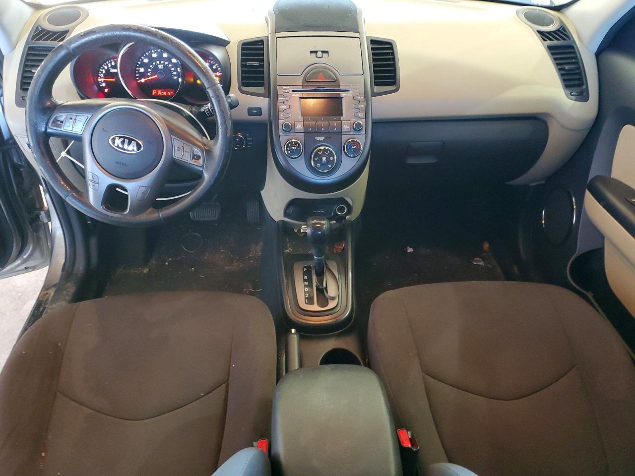 2010 Kia Soul + Gray vin: KNDJT2A22A7178735