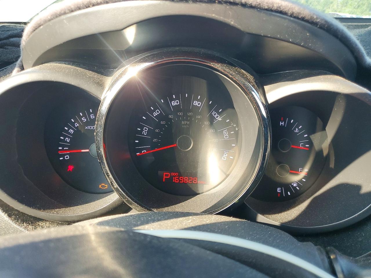 2011 Kia Soul + Green vin: KNDJT2A22B7260076