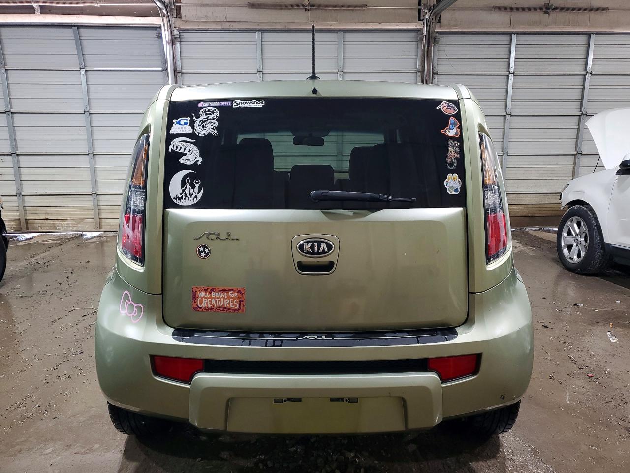 2011 Kia Soul ! Зеленый vin: KNDJT2A22B7335228