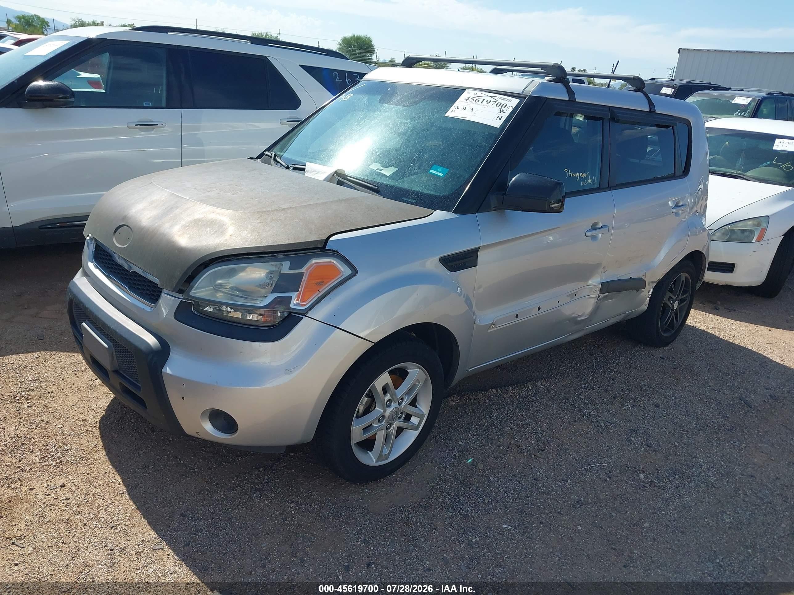 2011 Kia Soul + Silver vin: KNDJT2A22B7721986