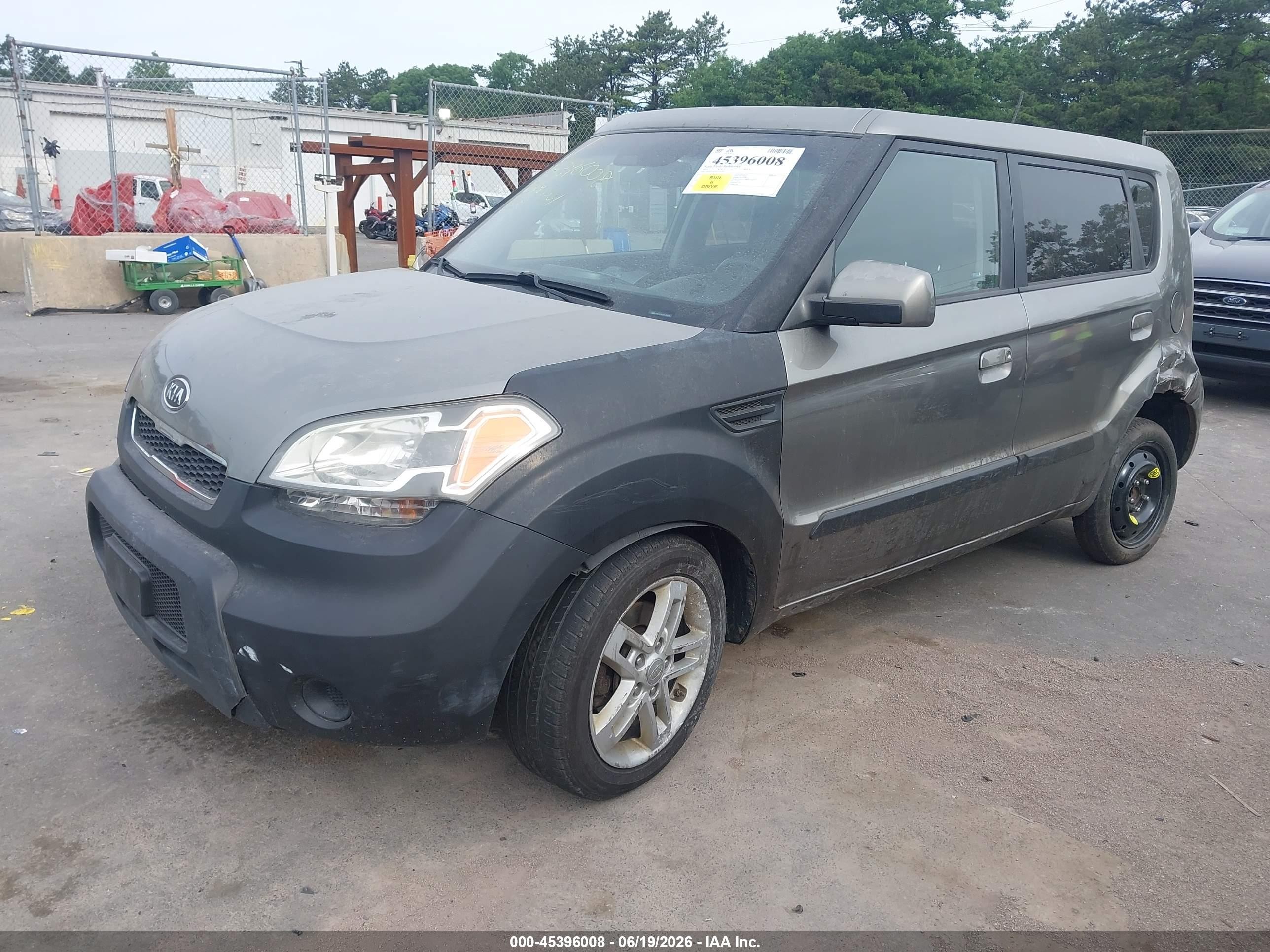 2010 Kia Soul + Green vin: KNDJT2A23A7190361
