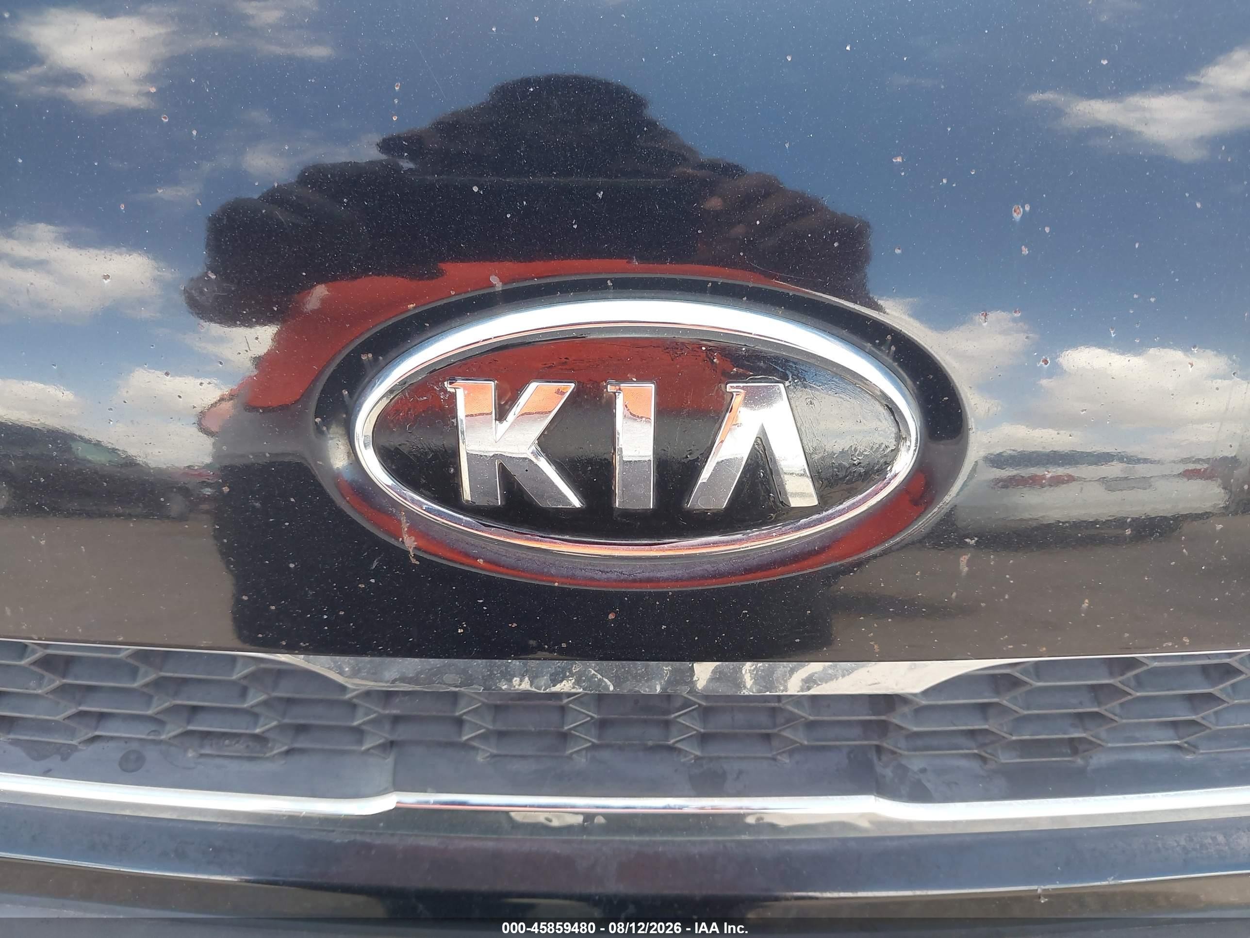 2011 Kia Soul ! Black vin: KNDJT2A23B7203014