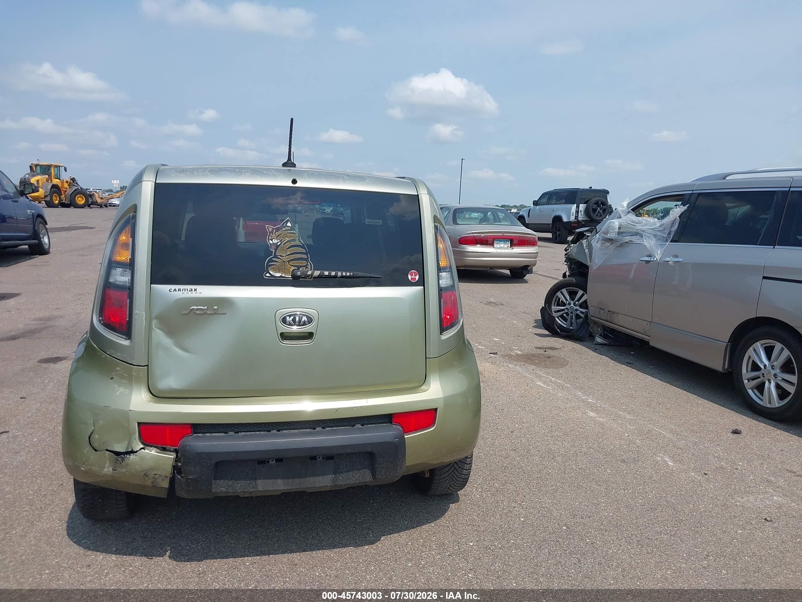 2011 Kia Soul + Green vin: KNDJT2A23B7259759