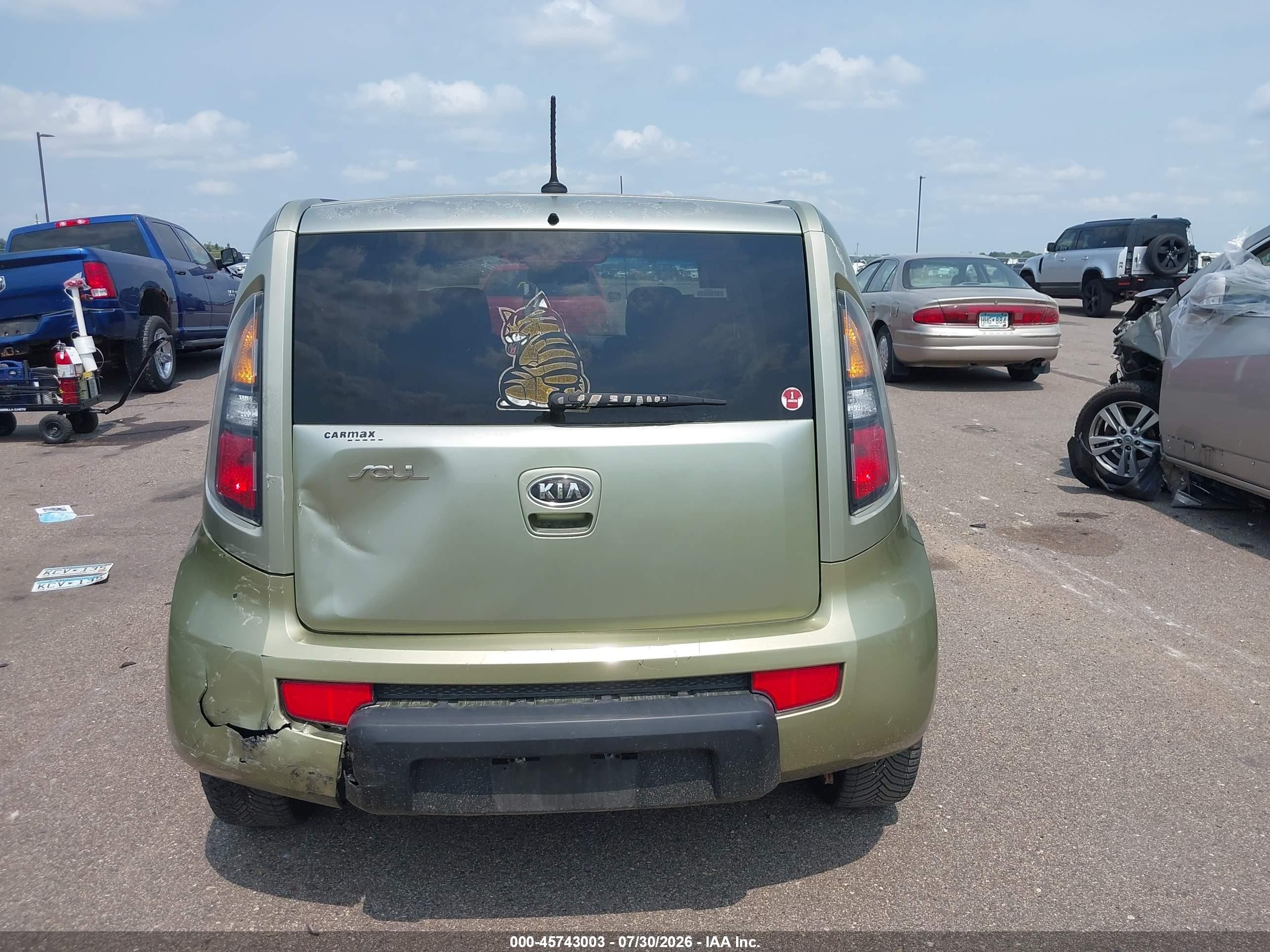 2011 Kia Soul + Green vin: KNDJT2A23B7259759