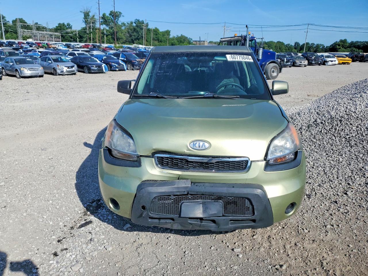 2011 Kia Soul + Green vin: KNDJT2A23B7260491