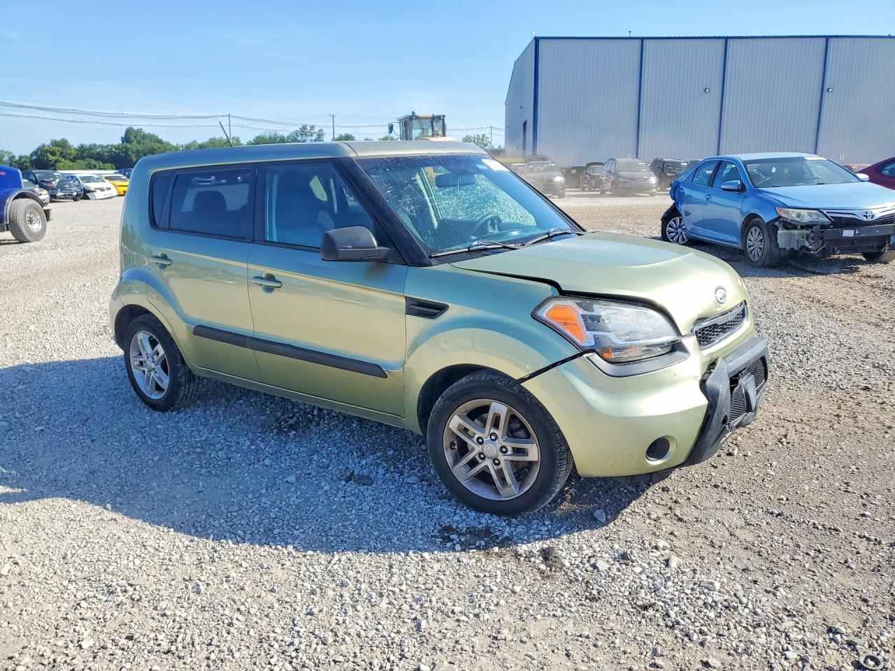 2011 Kia Soul + Green vin: KNDJT2A23B7260491