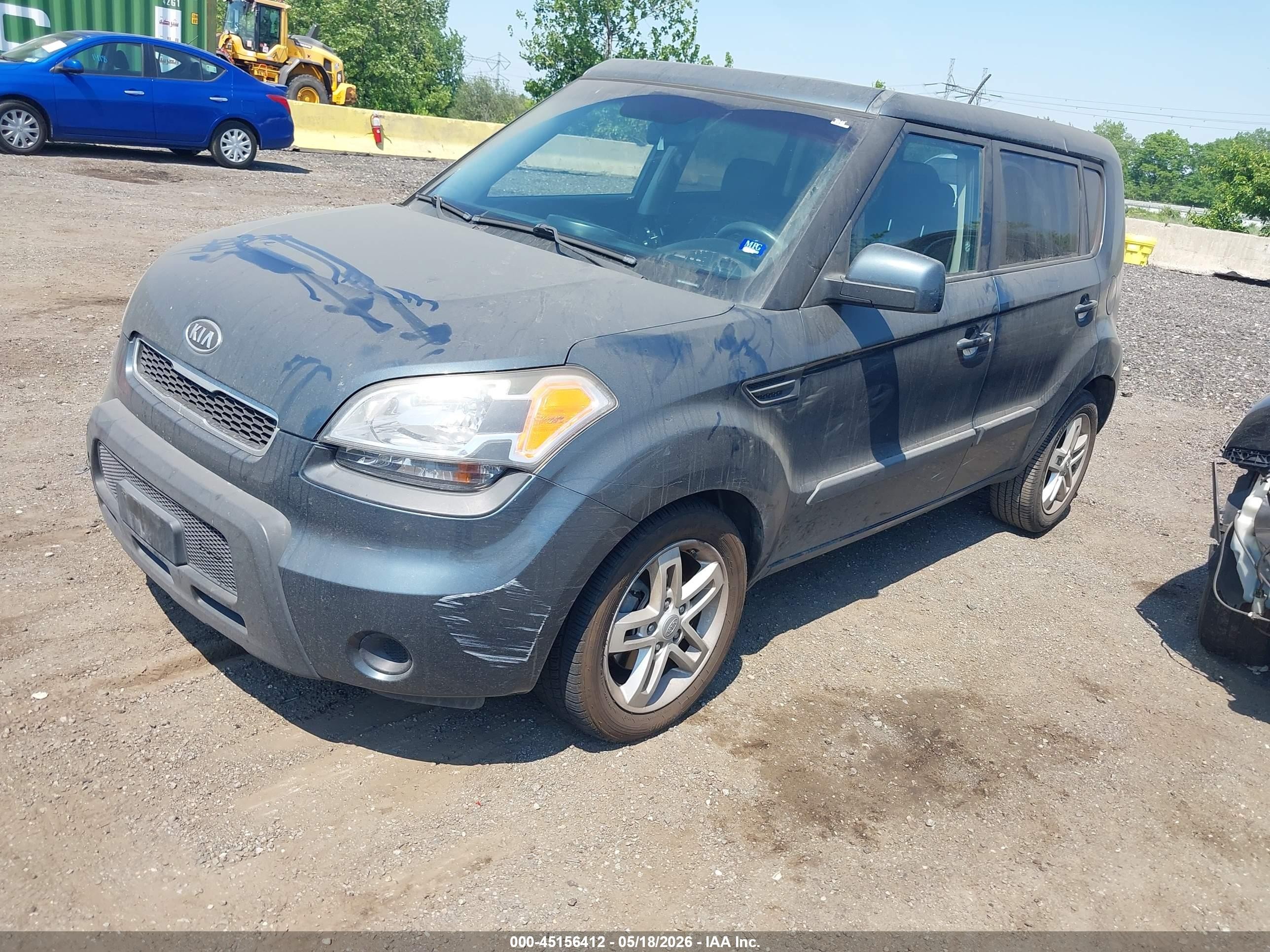 2011 Kia Soul + Gray vin: KNDJT2A23B7272477