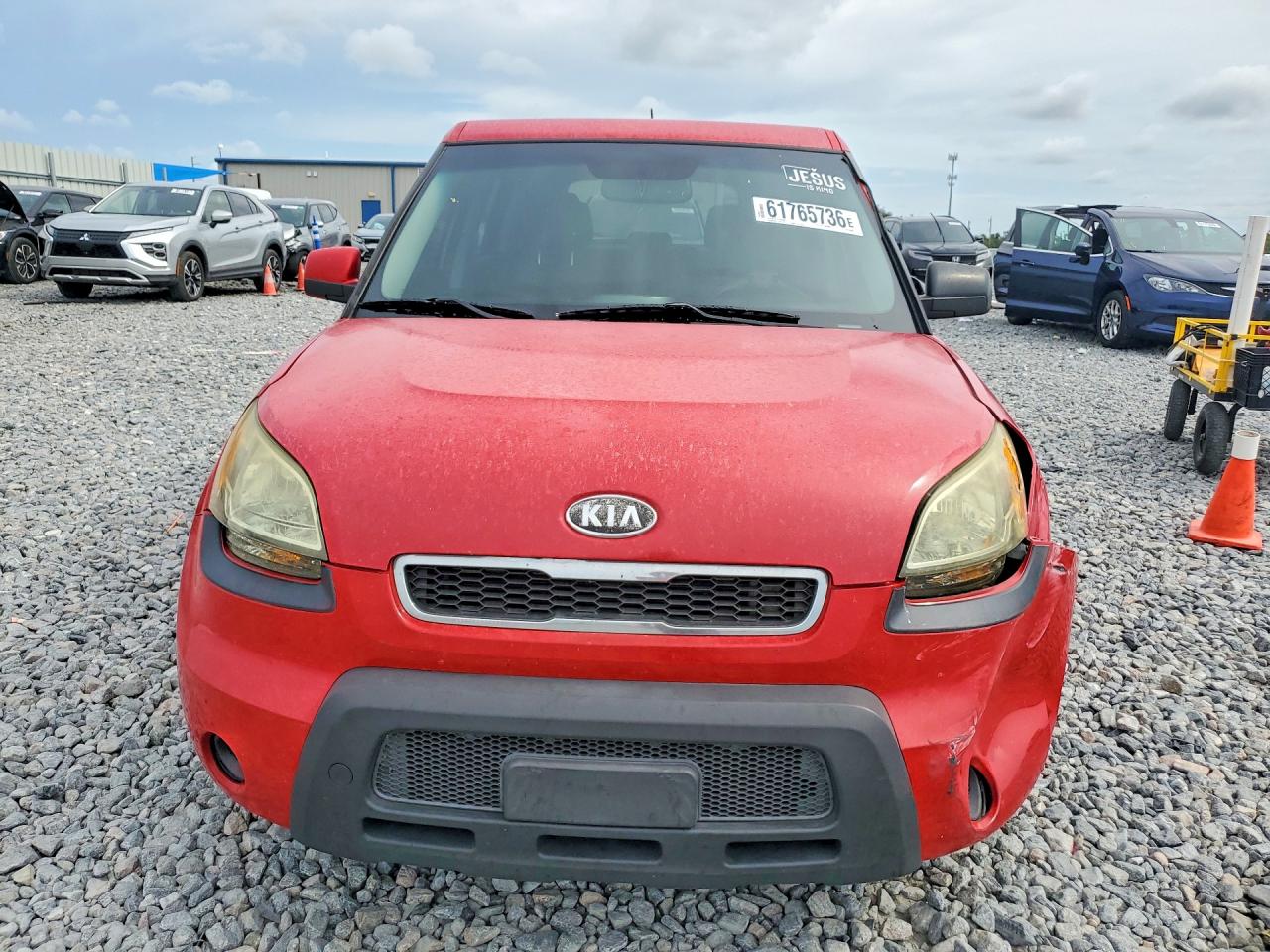 2011 Kia Soul + Красный vin: KNDJT2A23B7304005