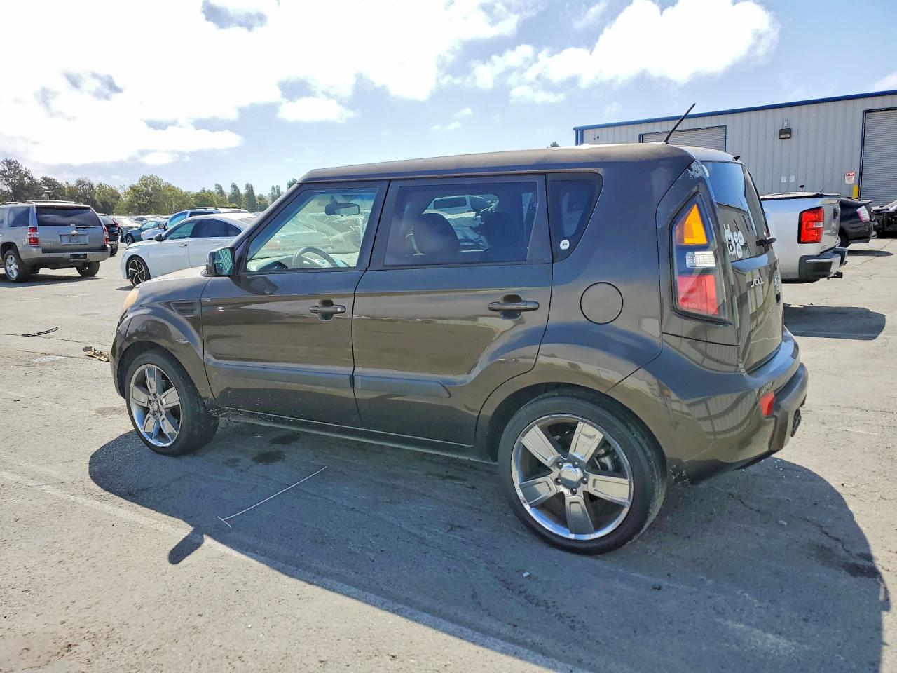2011 Kia Soul ! Brown vin: KNDJT2A24B7253226
