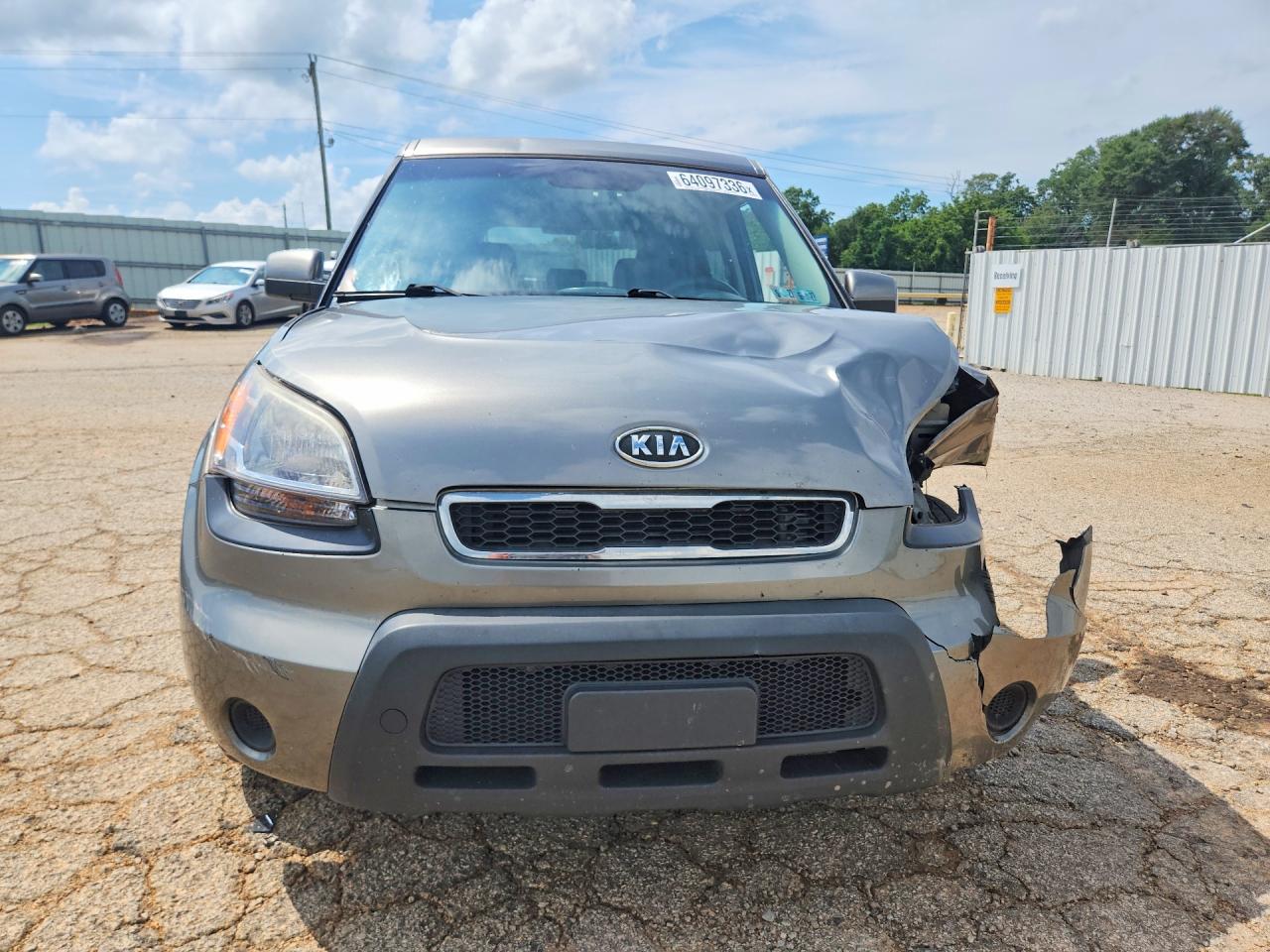 2011 Kia Soul + Gray vin: KNDJT2A24B7324084