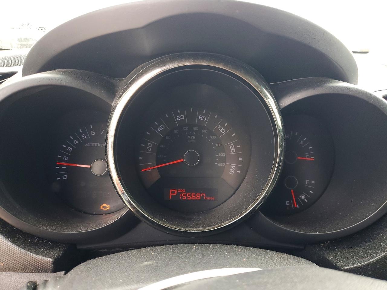 2011 Kia Soul + Silver vin: KNDJT2A24B7334145