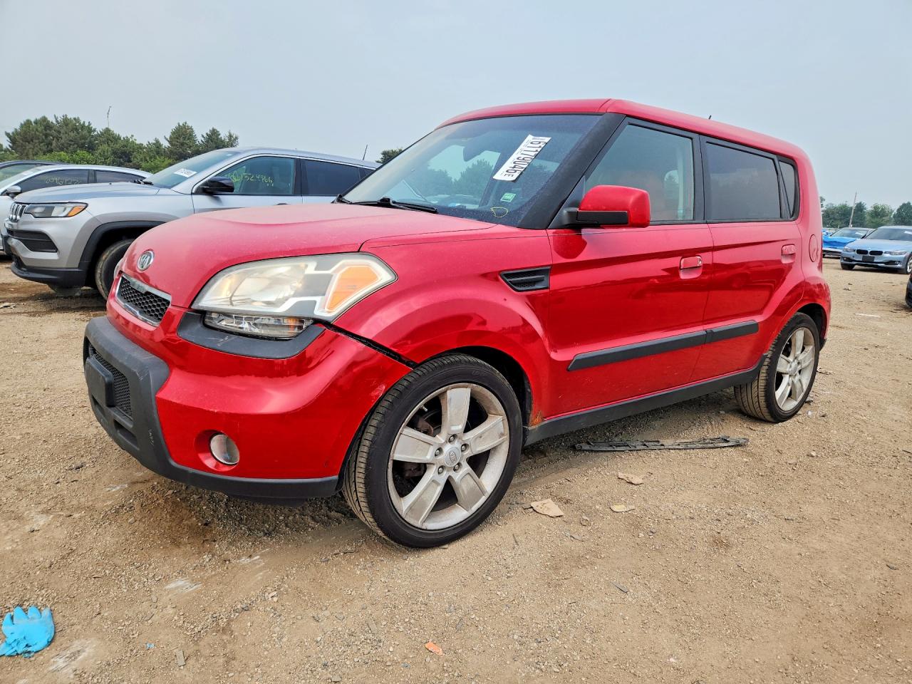 2010 Kia Soul + Red vin: KNDJT2A25A7046763