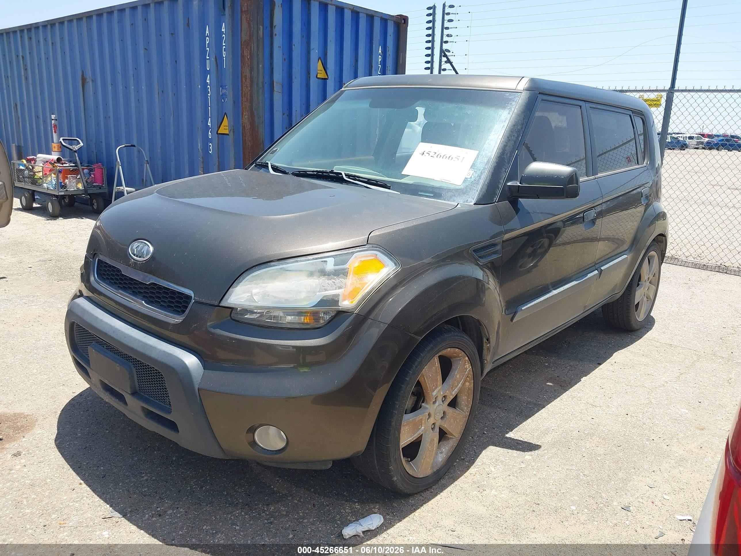 2010 Kia Soul ! Коричневый vin: KNDJT2A25A7094764